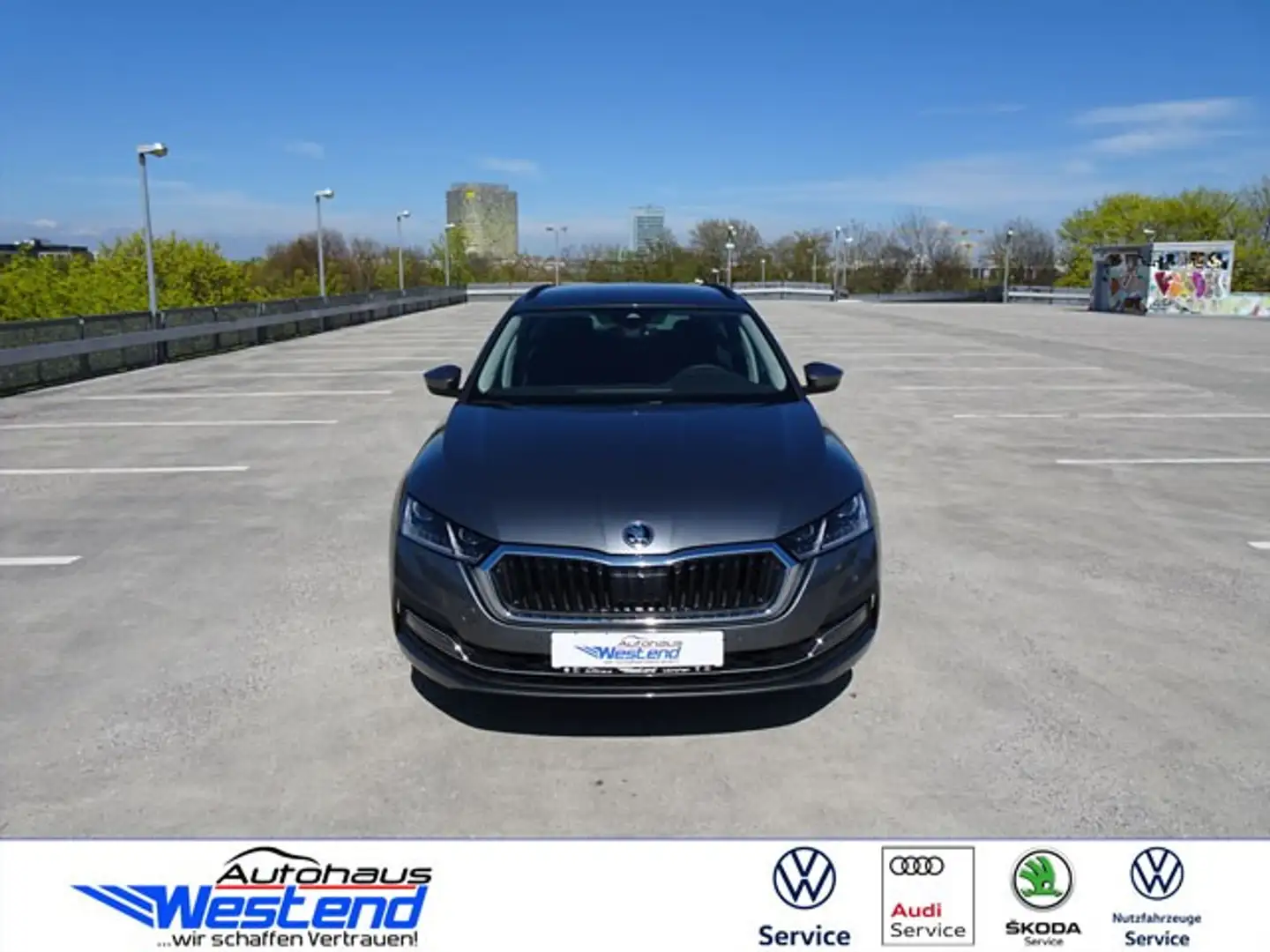 Skoda Octavia Combi Style 2.0l TDI 110kW DSG LED Navi Klima Grau - 1