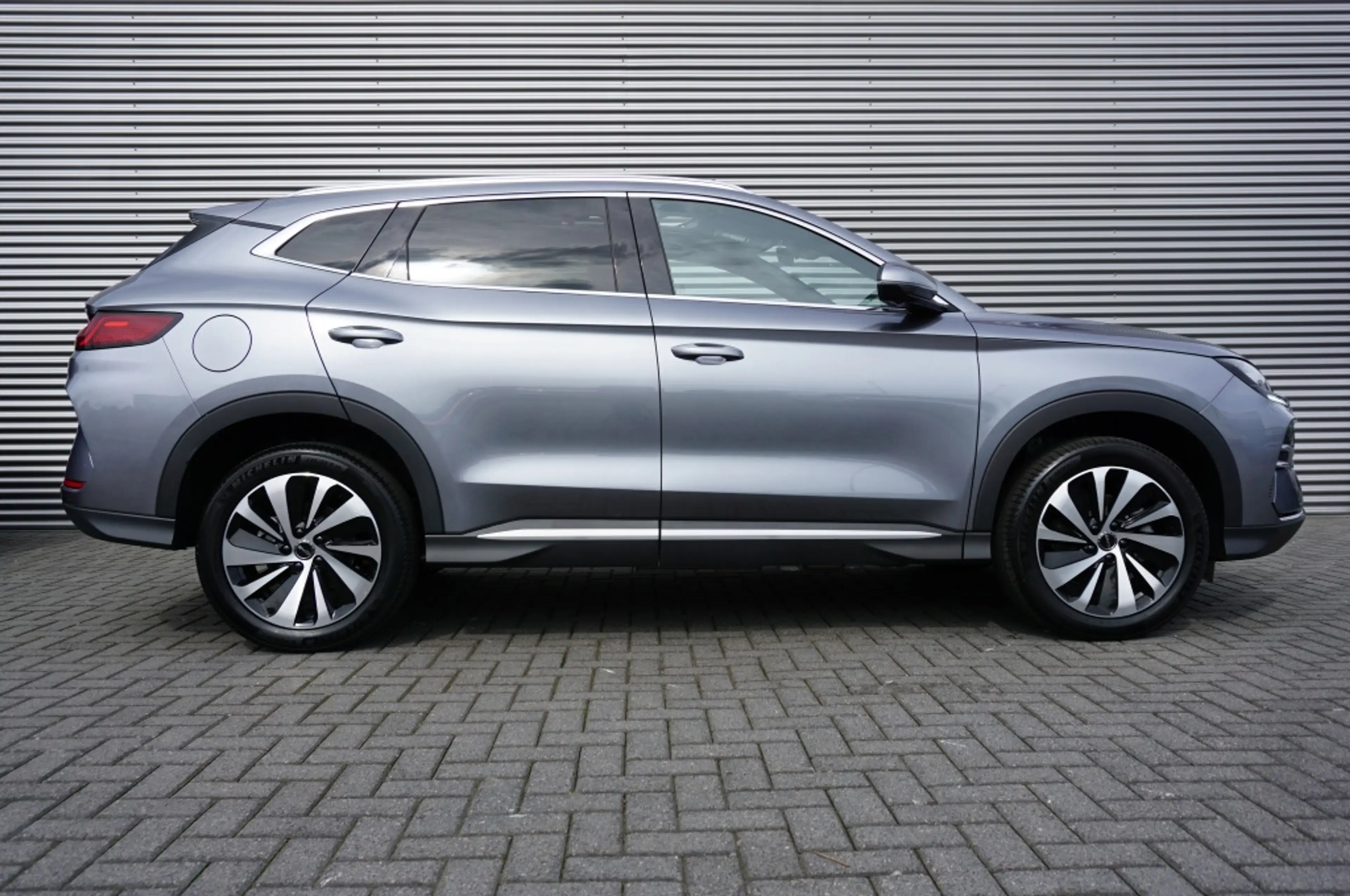 BYD Seal U 1.5 Turbo DM-i AWD Design 323 pk | 1.300 TREKGEWIC — photo 8