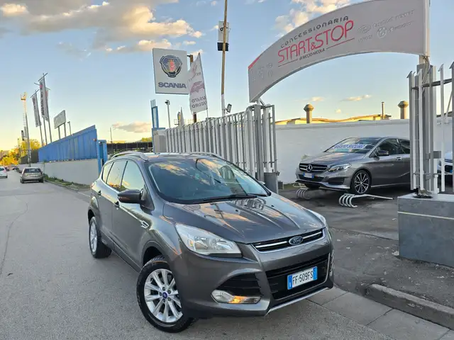 Ford Kuga Ford Kuga 2.0 TDCI 150 CV S&S 4WD Titanium
