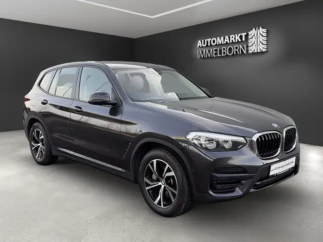 BMW X3 xDrive 30 e VollLeder*AHK*360*HiFi*LED*LiveCo