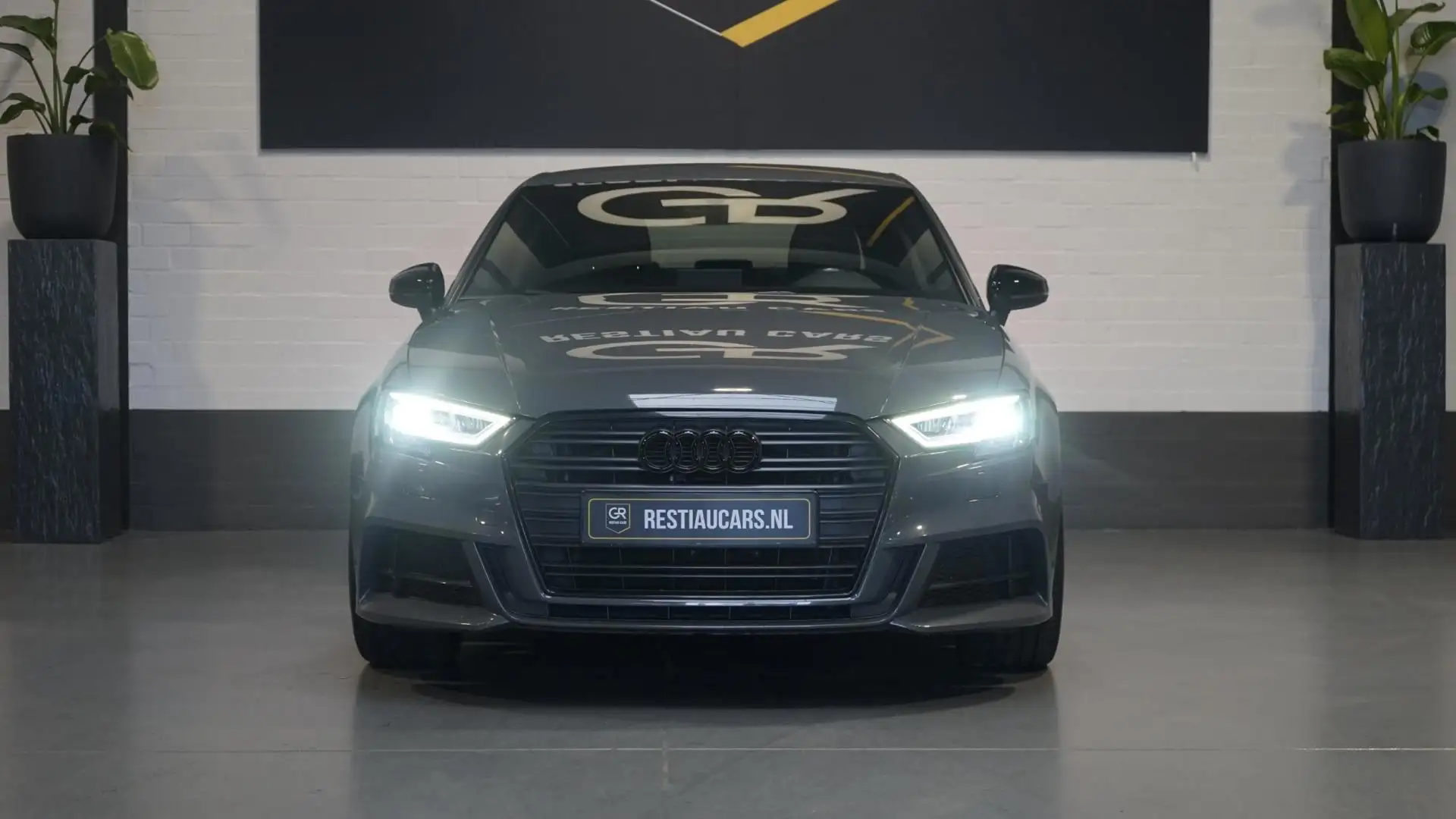 Audi A3 Limousine 3x S-Line 1.0 TFSI AUTOMAAT-BLACK OPTIK- Grigio - 2