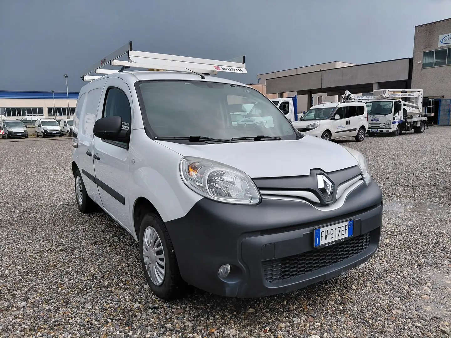 Renault Kangoo 1.5dci euro6b km 140000 con allestimento interno Blanc - 2