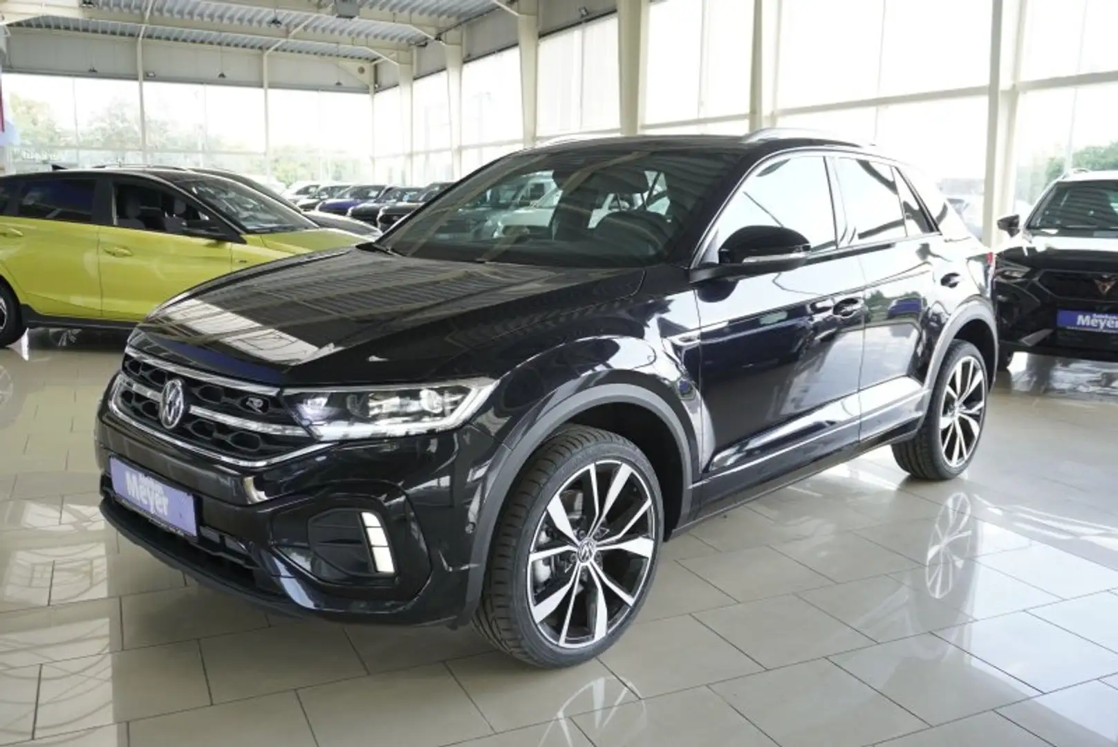 Volkswagen T-Roc R-Line 1,5TSI aAHK/19*Alu/Easy Open     ** Fekete - 1