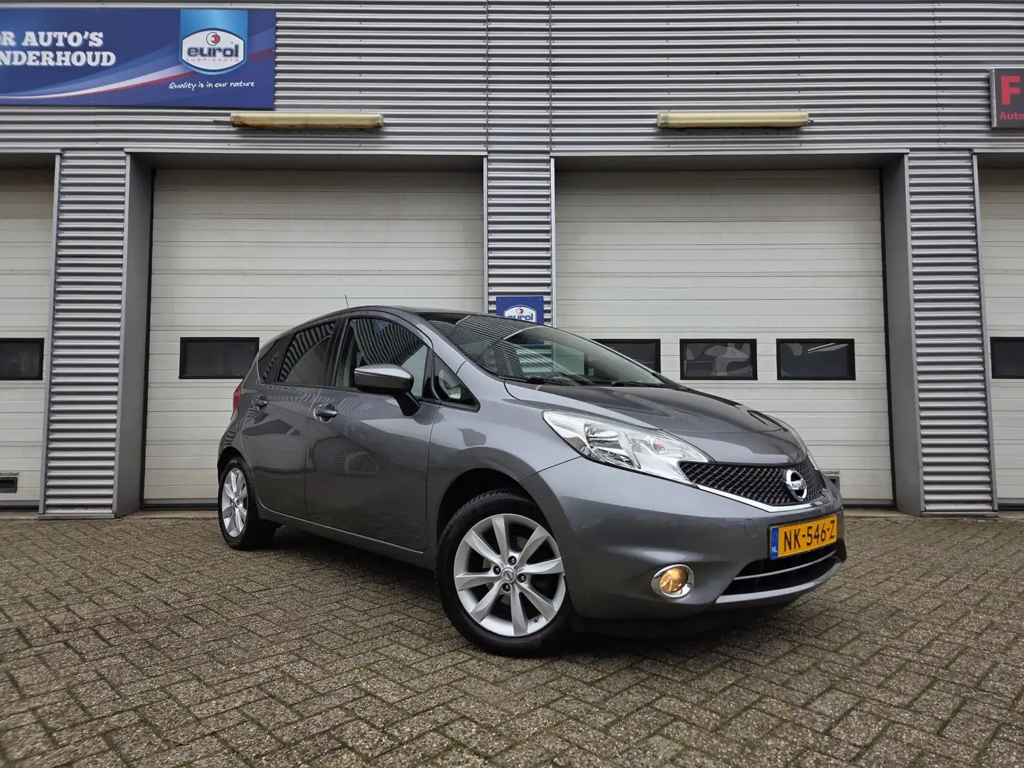 Nissan Note 1.2 DIG-S Connect |KEYLESS|NAVI|CRUISE| Grijs - 2