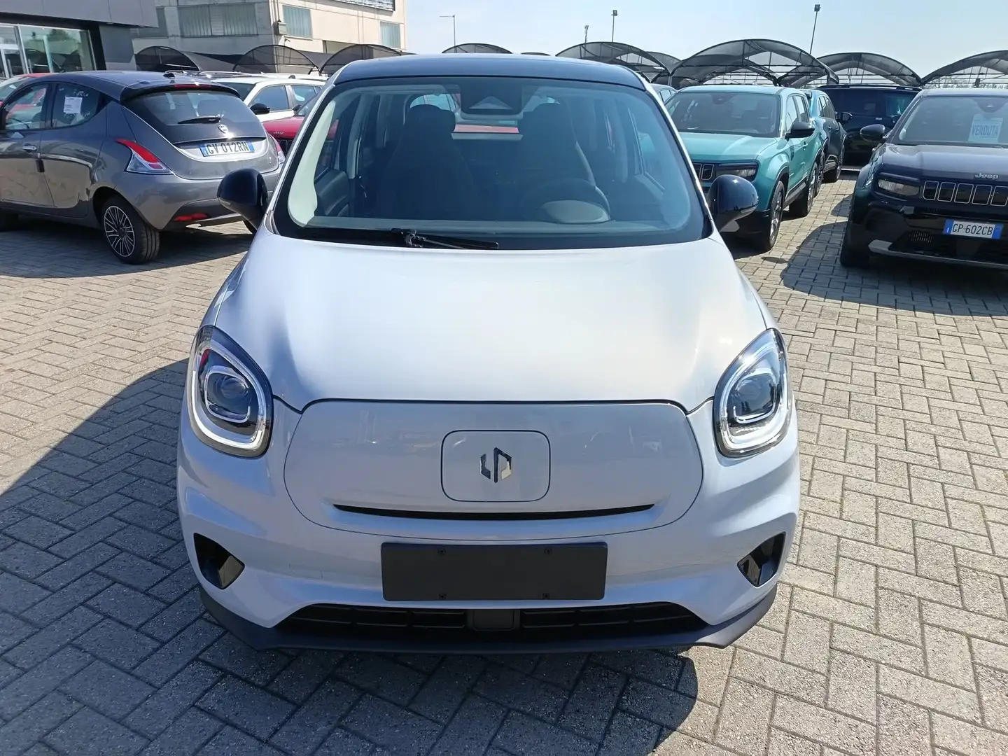 Leapmotor T03 70kW Alb - 2