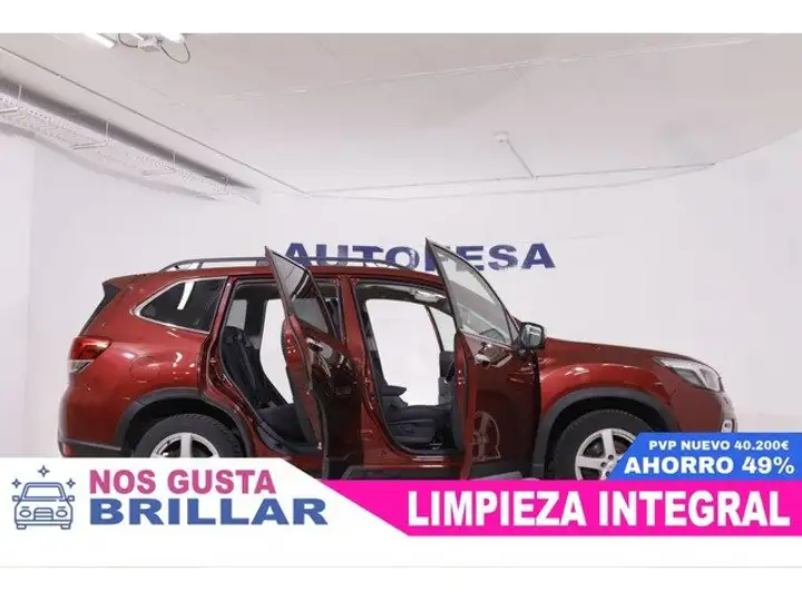 Subaru Forester 2.0i Hybrid CVT Executive 2020, foto 10
