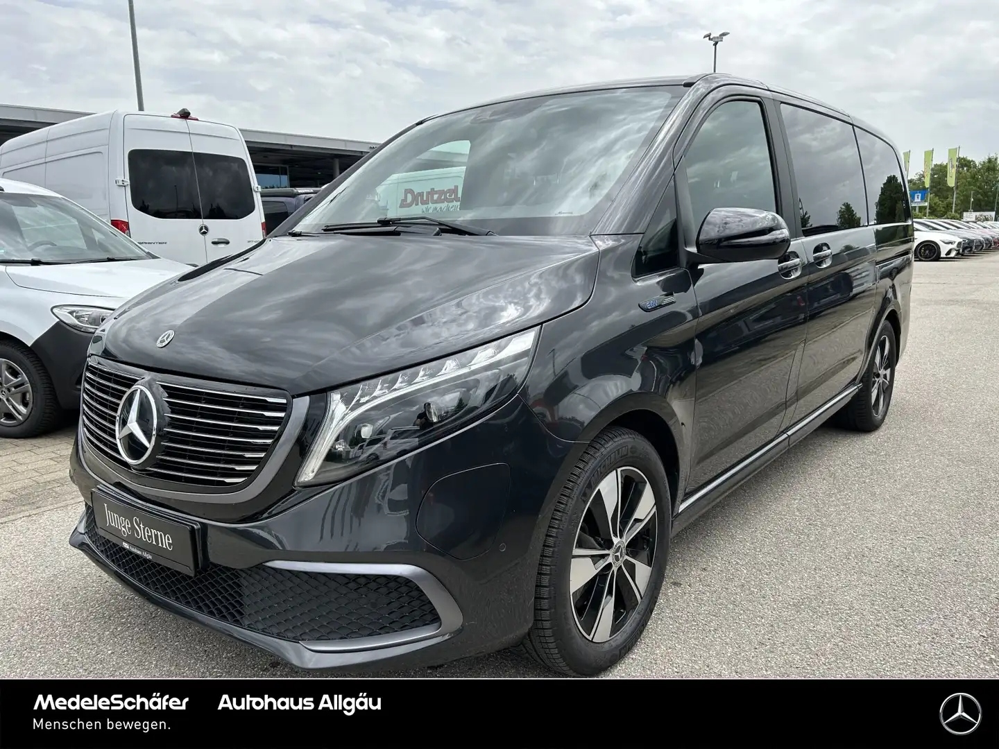 Mercedes-Benz EQV 300 EQV 300 Lang AIRMATIC PANO DISTRONIC LED 7SITZE Gris - 2