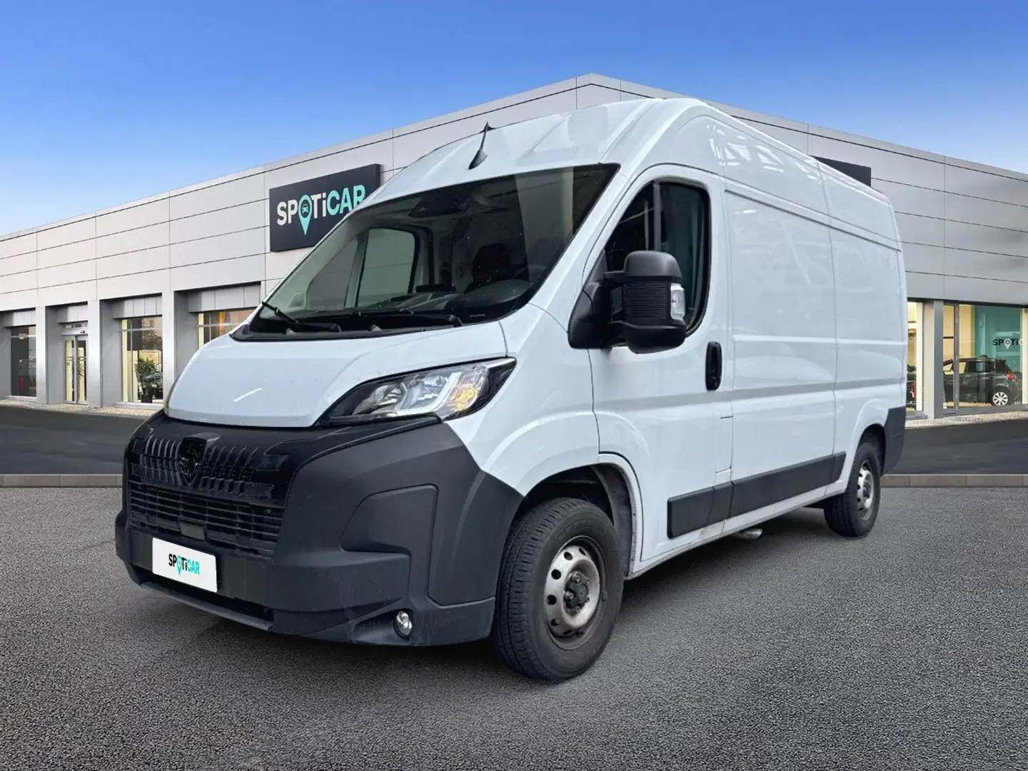 Peugeot Boxer 2.2 BLUEHDI 140 S&S 335 L2H2 White - 1