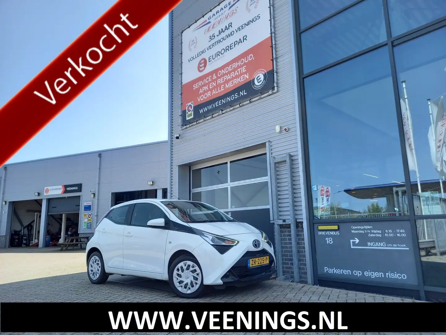 Toyota Aygo 1.0 VVT-i x-play - CAMERA - NAVI - AIRCO - NL AUTO Blanc - 1
