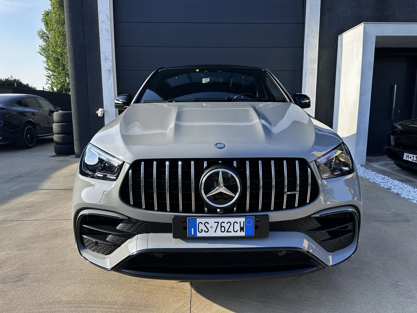 Mercedes-Benz GLE 63 AMG Coupe 63S Line Premium Plus 4matic+ FULL OPTIONAL! Gris - 2