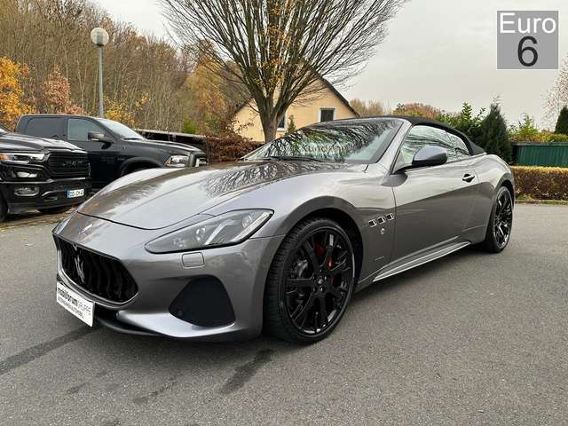 Imagine Maserati GranCabrio Sport Facelift Ferrari V8