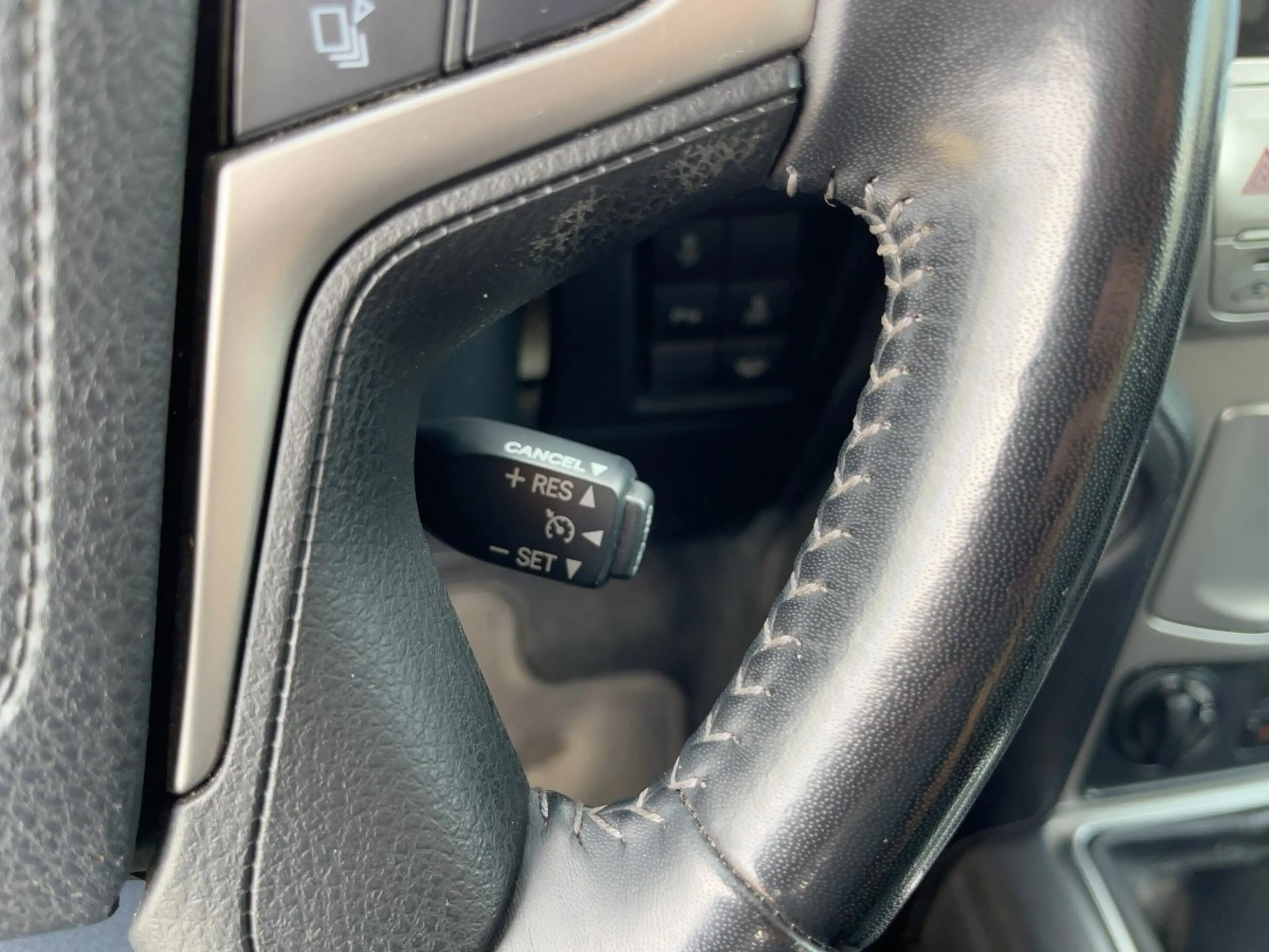 Toyota Land Cruiser 2.8 D4-D Comfort AHK*KAM*SHZ*3xKlima — photo 15