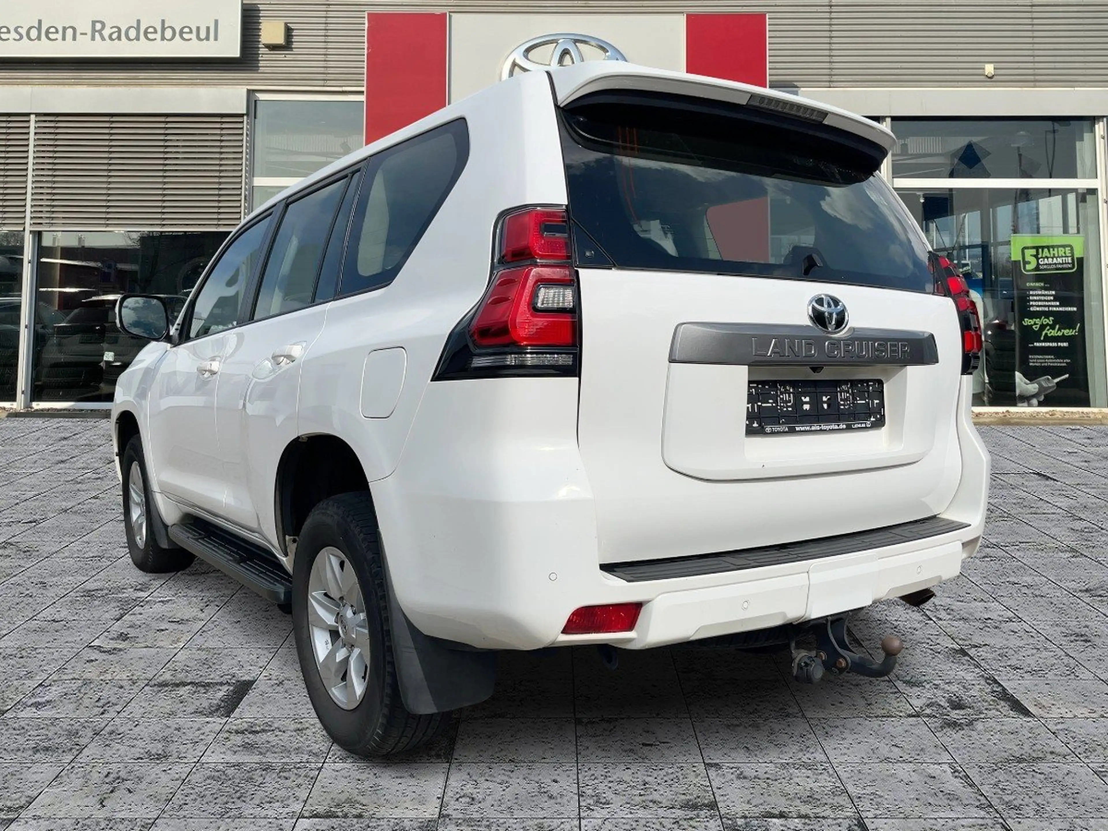 Toyota Land Cruiser 2.8 D4-D Comfort AHK*KAM*SHZ*3xKlima — photo 7