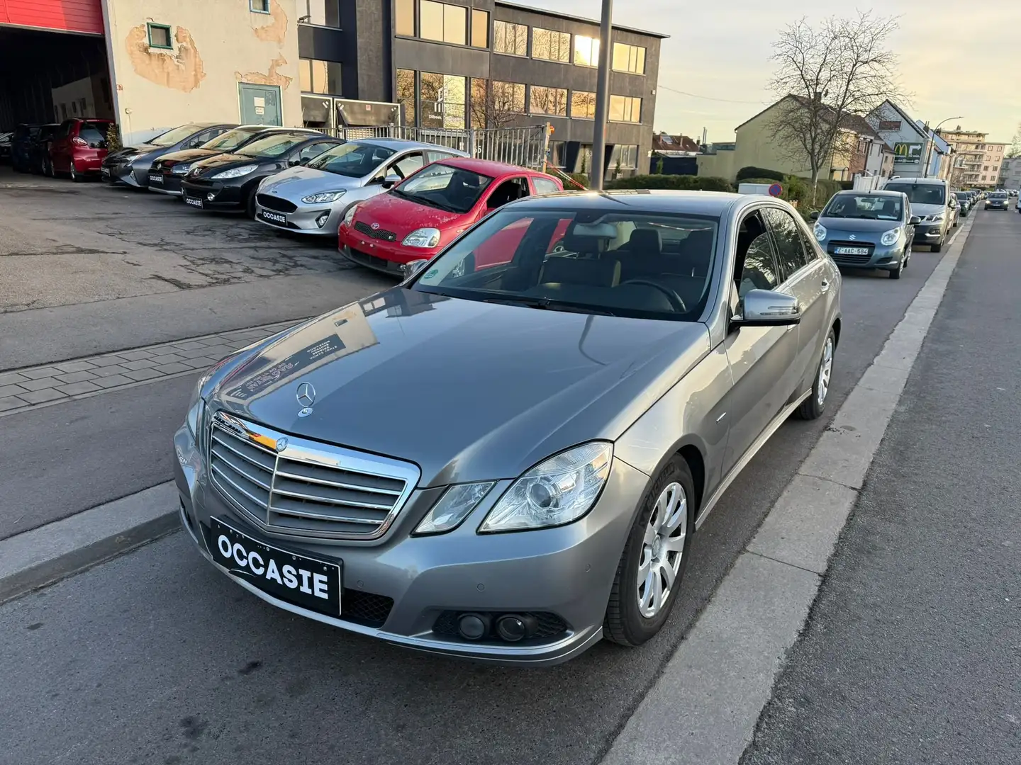 Mercedes-Benz E 200 E 200 CDI BE Elegance - 1