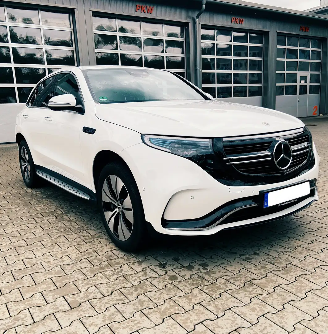 Mercedes-Benz EQC 400 4Matic AMG Line Electric Art Weiß - 1