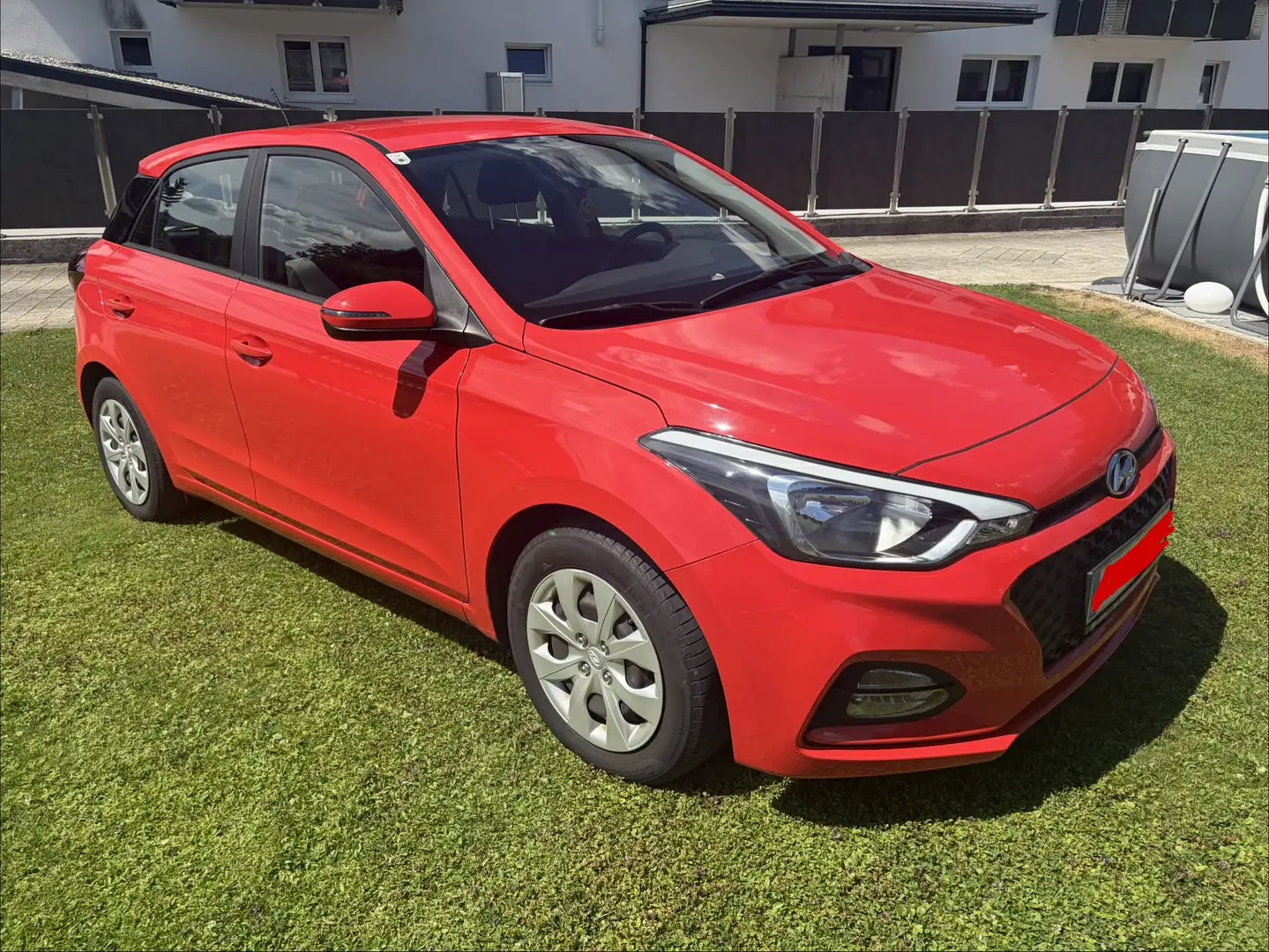 Hyundai i20 1,25 Life Rot - 1