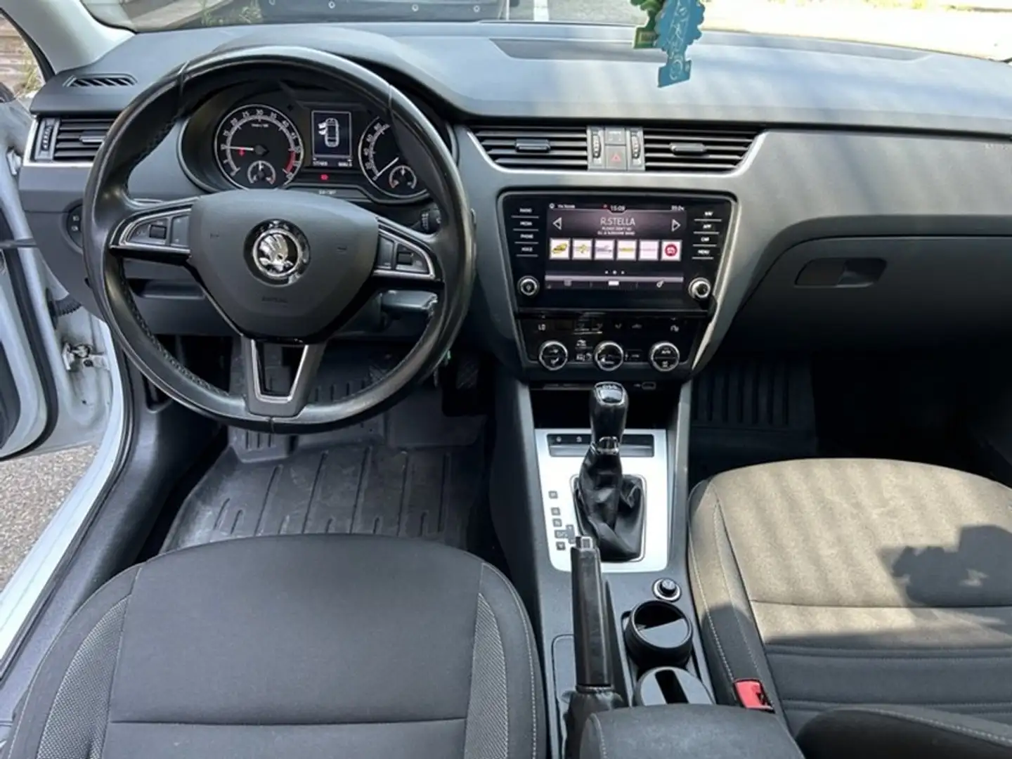 Skoda Octavia Octavia III 2017 Wagon Wagon 1.6 tdi  115cv dsg Bianco - 2