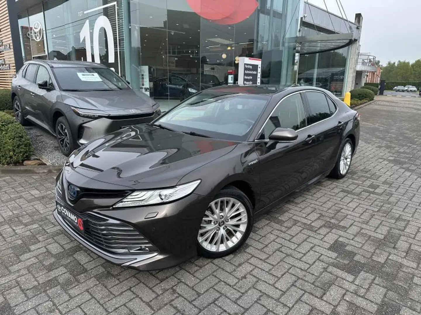 Toyota Camry 2.5 Hybride/Full Option!! Hnědá - 2