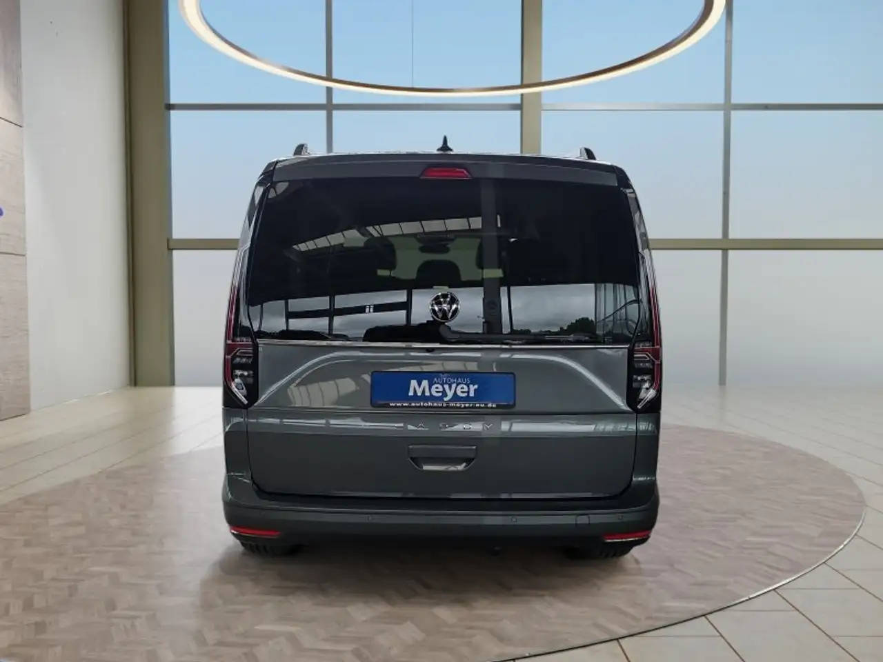 Volkswagen Caddy Maxi Style 1,5TSI DSG aAHK/LED/Navi/Kamera/Winterp 4