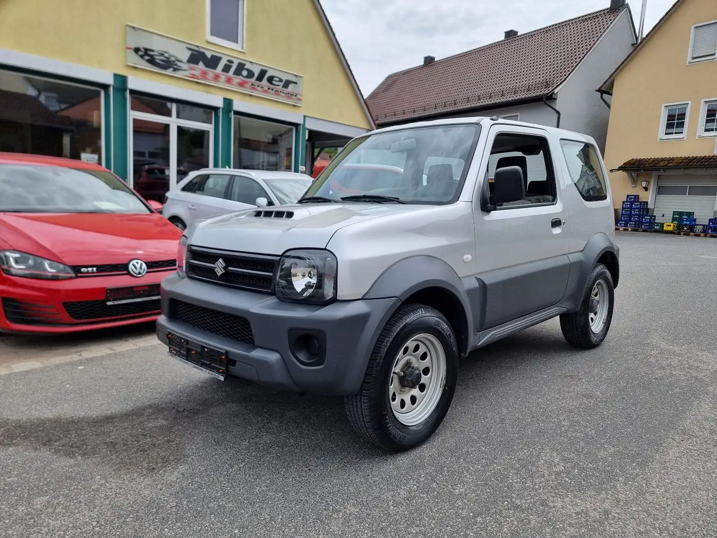 Suzuki Jimny 1.3 4WD Style 1.HAND+KLIMA+8-FACH Argent - 1