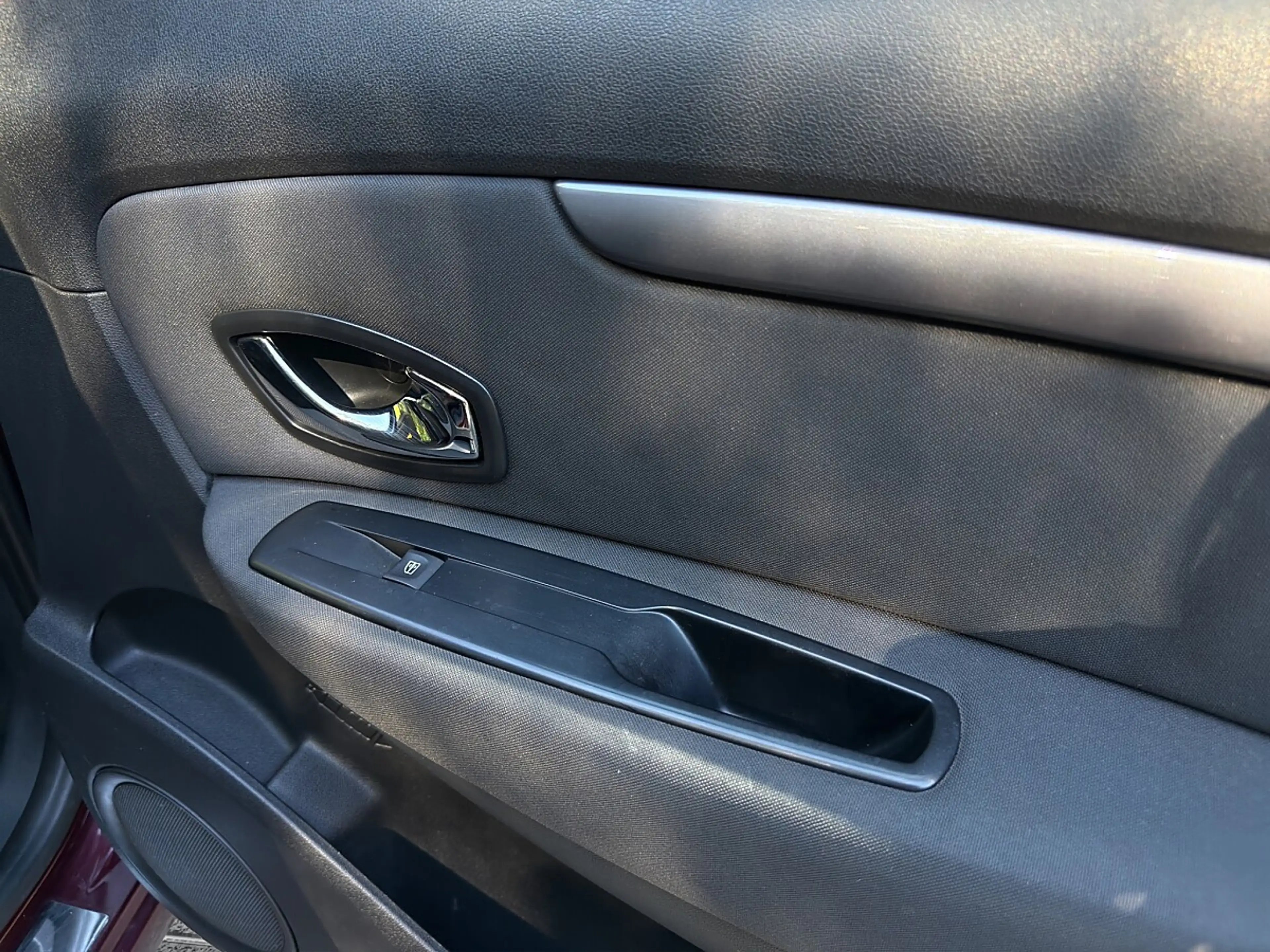Renault Scenic Scénic Limited *ÖAMTC Pickerl 10/27+4*Tempomat*... — photo 11