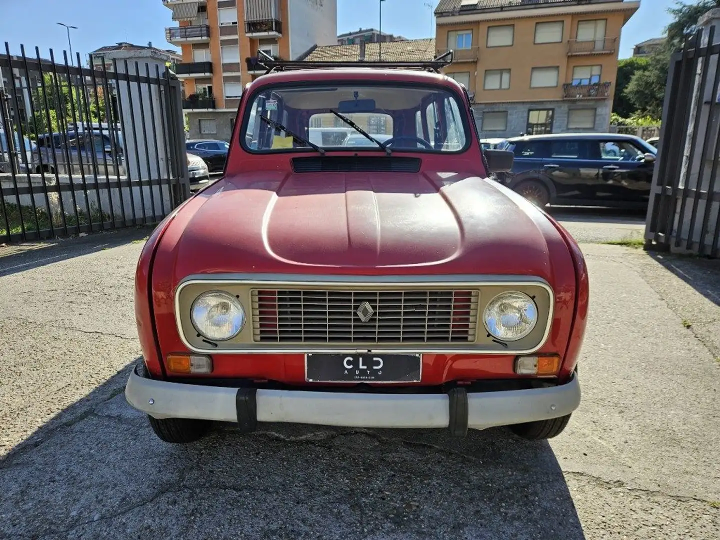 Renault R 4 950 TL Rouge - 2