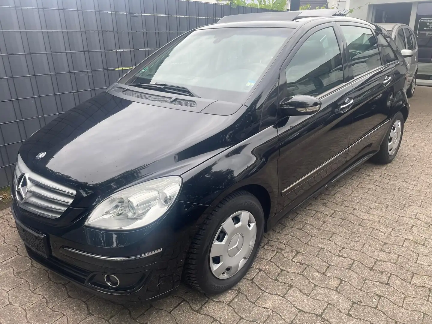 Mercedes-Benz B 170 B170 Automatik,Klima,SHZ,Teilleder, Pano,Tüv Neu Negru - 1
