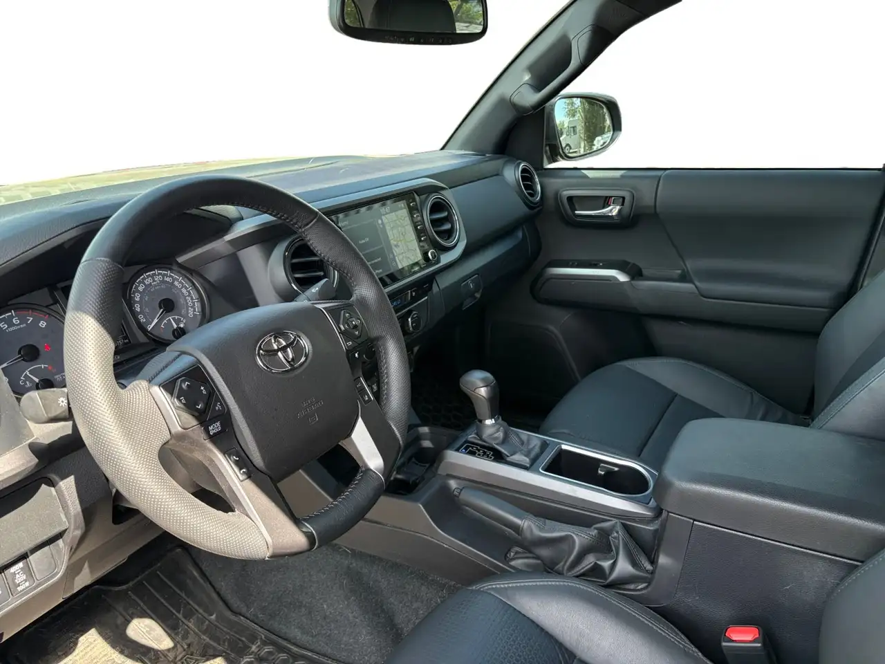 Toyota Tacoma photo Toyota Tacoma