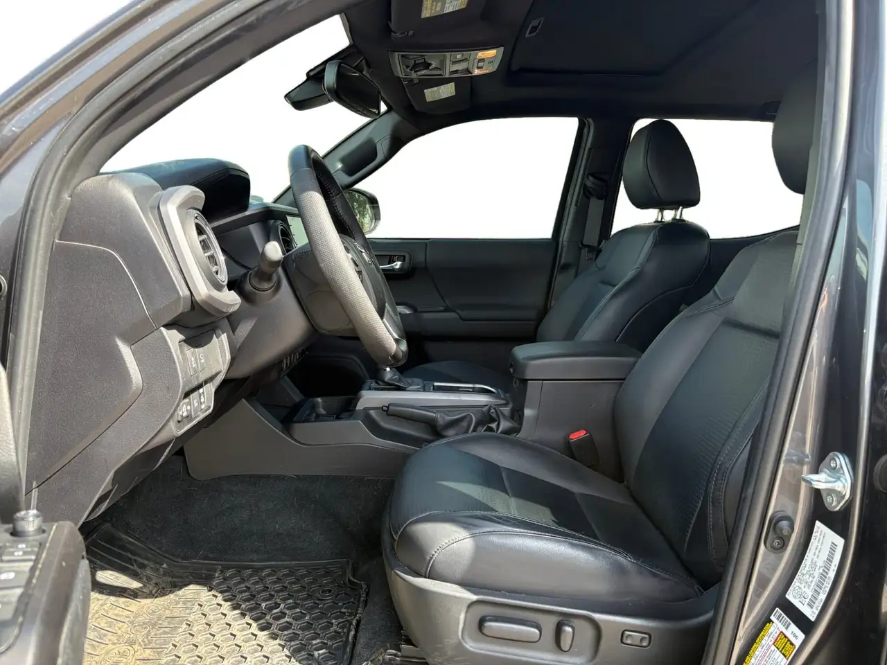 Toyota Tacoma photo Toyota Tacoma