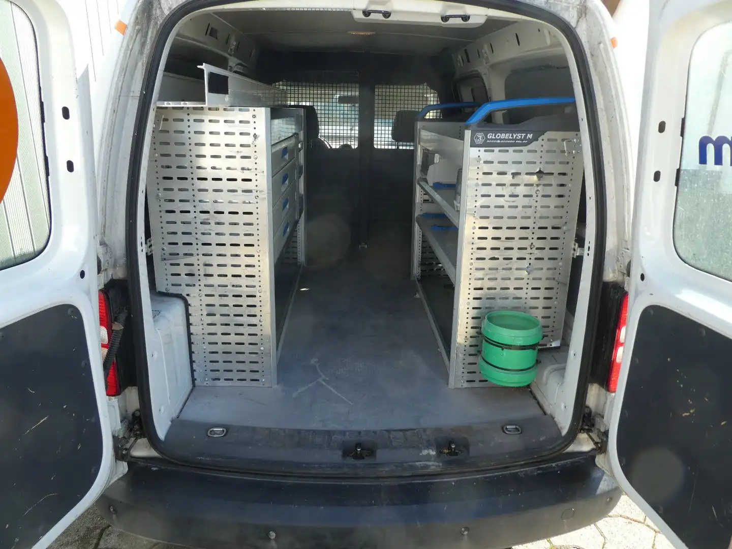 Volkswagen Caddy Maxi Kasten EcoProfi TDI AHK+Regale+Klima Weiß - 1