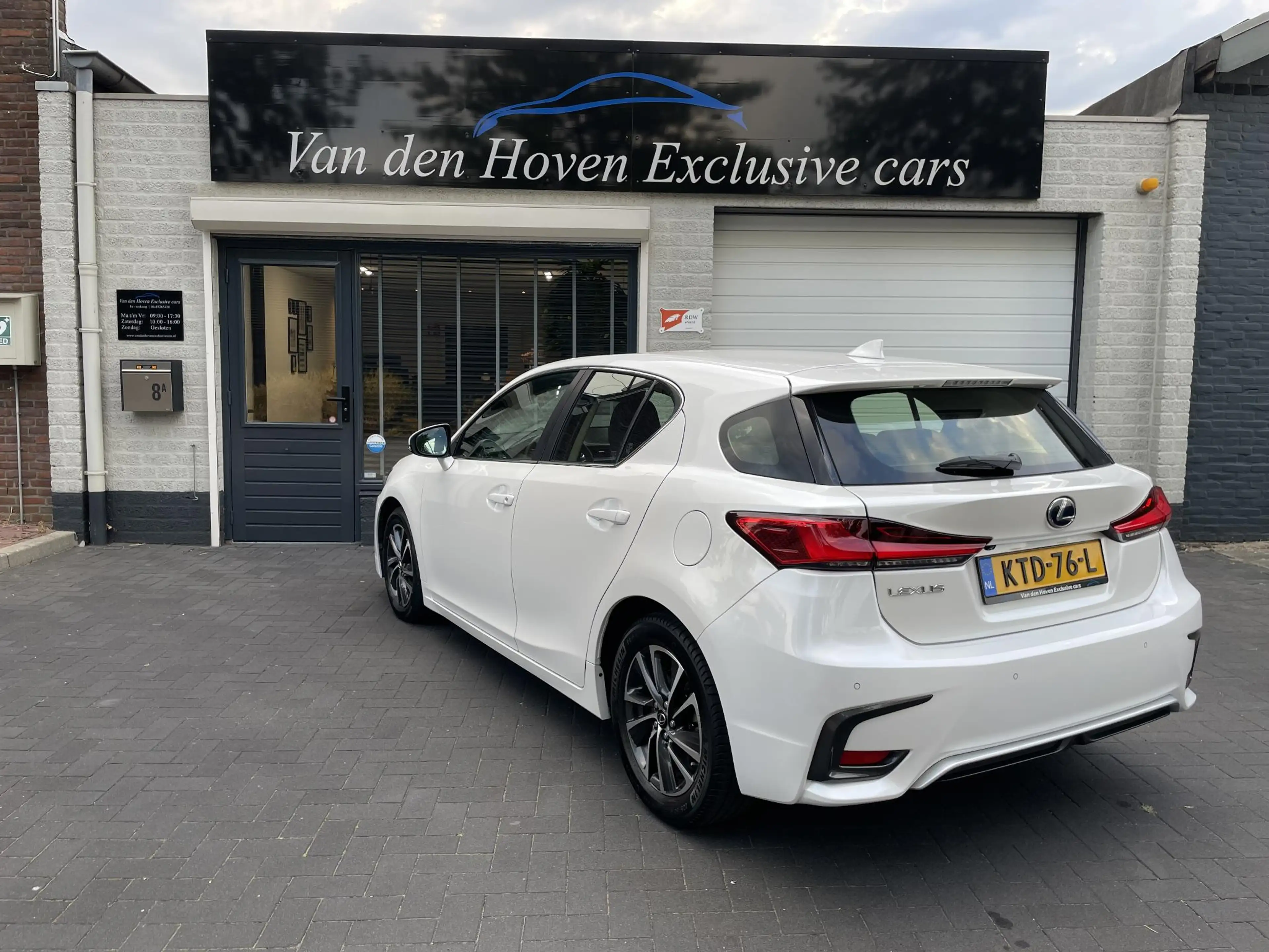 Lexus CT 200h Business Line Pro Hybrid Dealer onderhouden Garant — photo 8