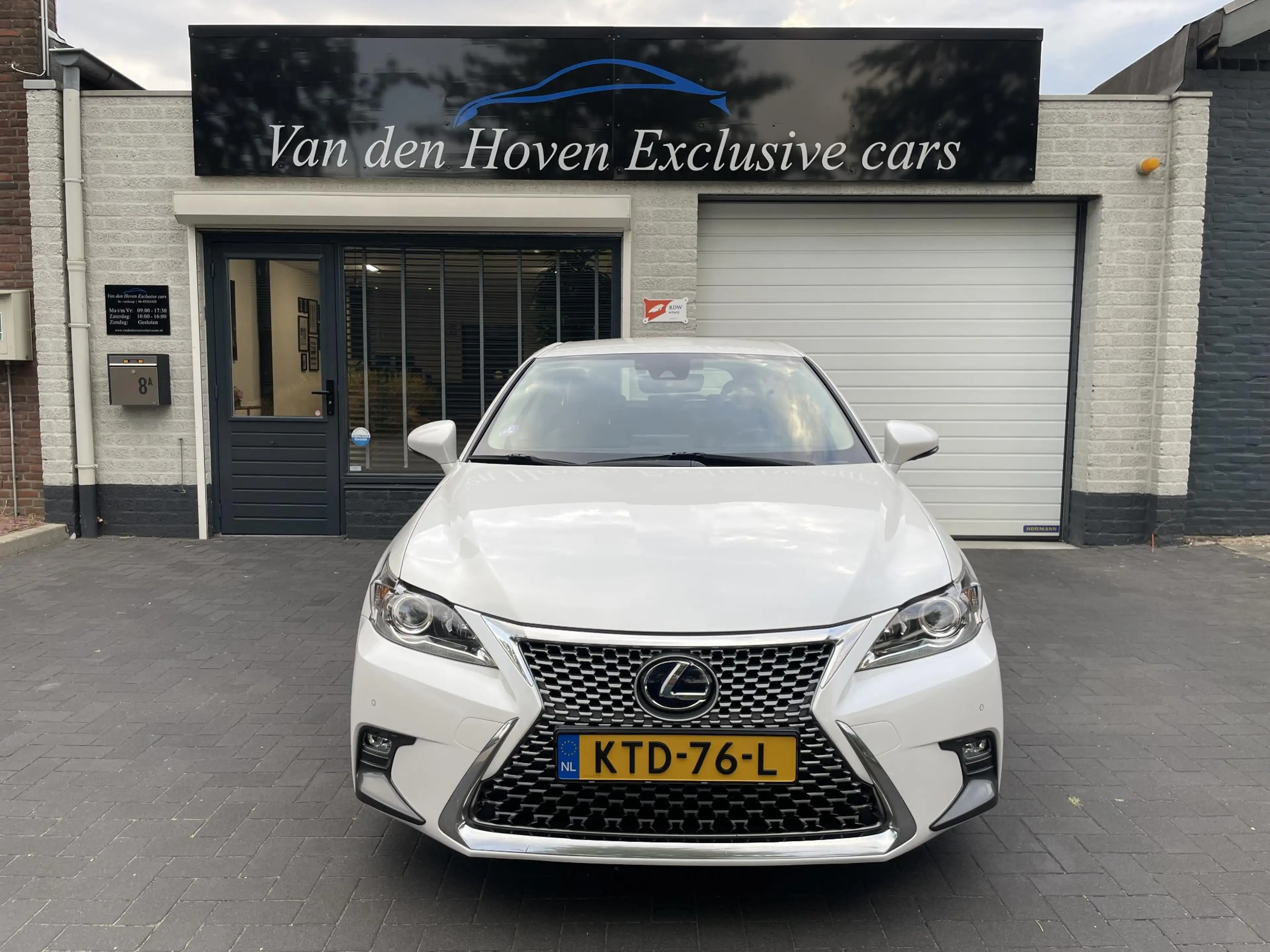 Lexus CT 200h Business Line Pro Hybrid Dealer onderhouden Garant — photo 2