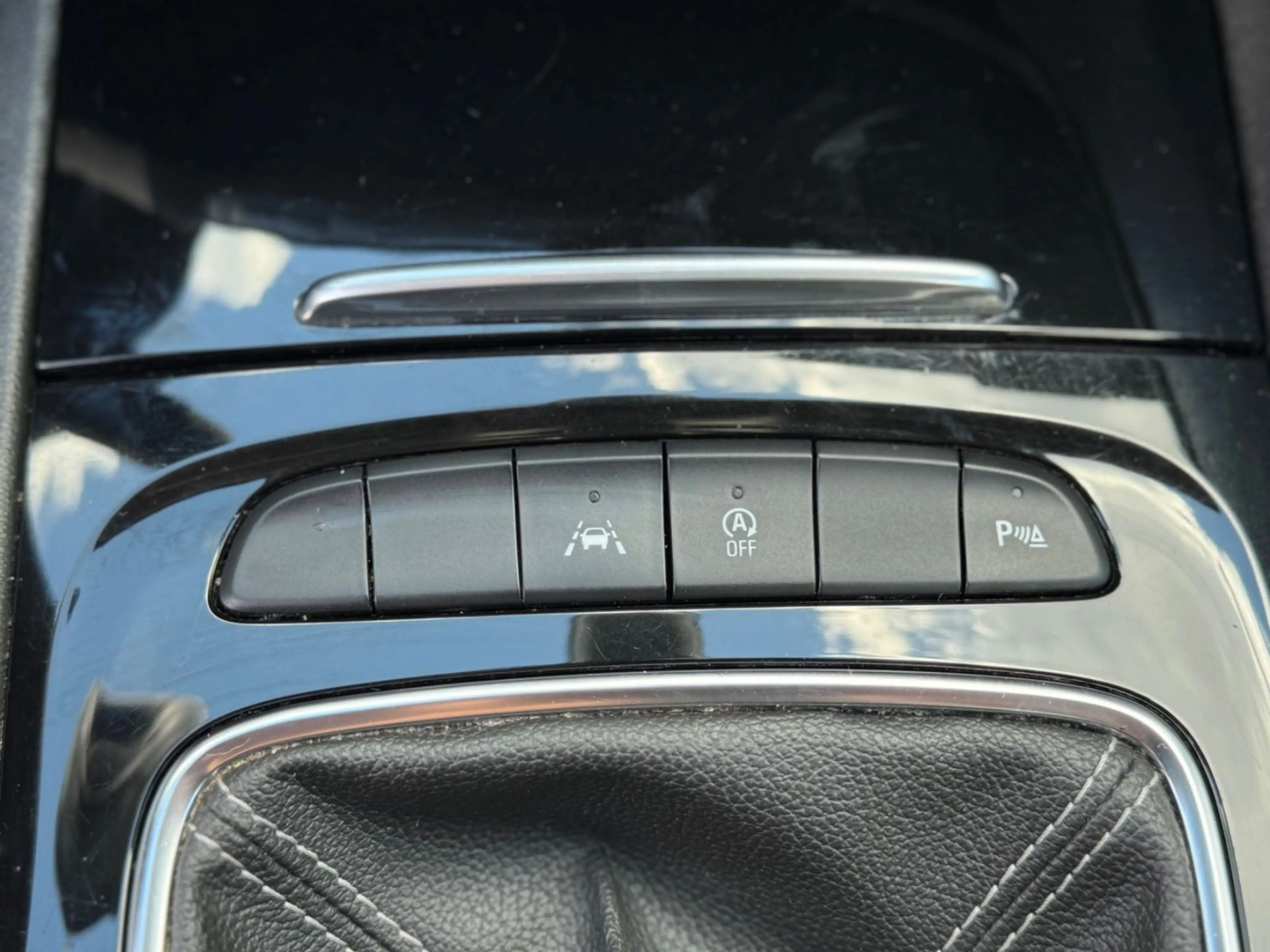 Opel Insignia Business Edition NAVI-LED-SHZ-AHK-SPUR — photo 16