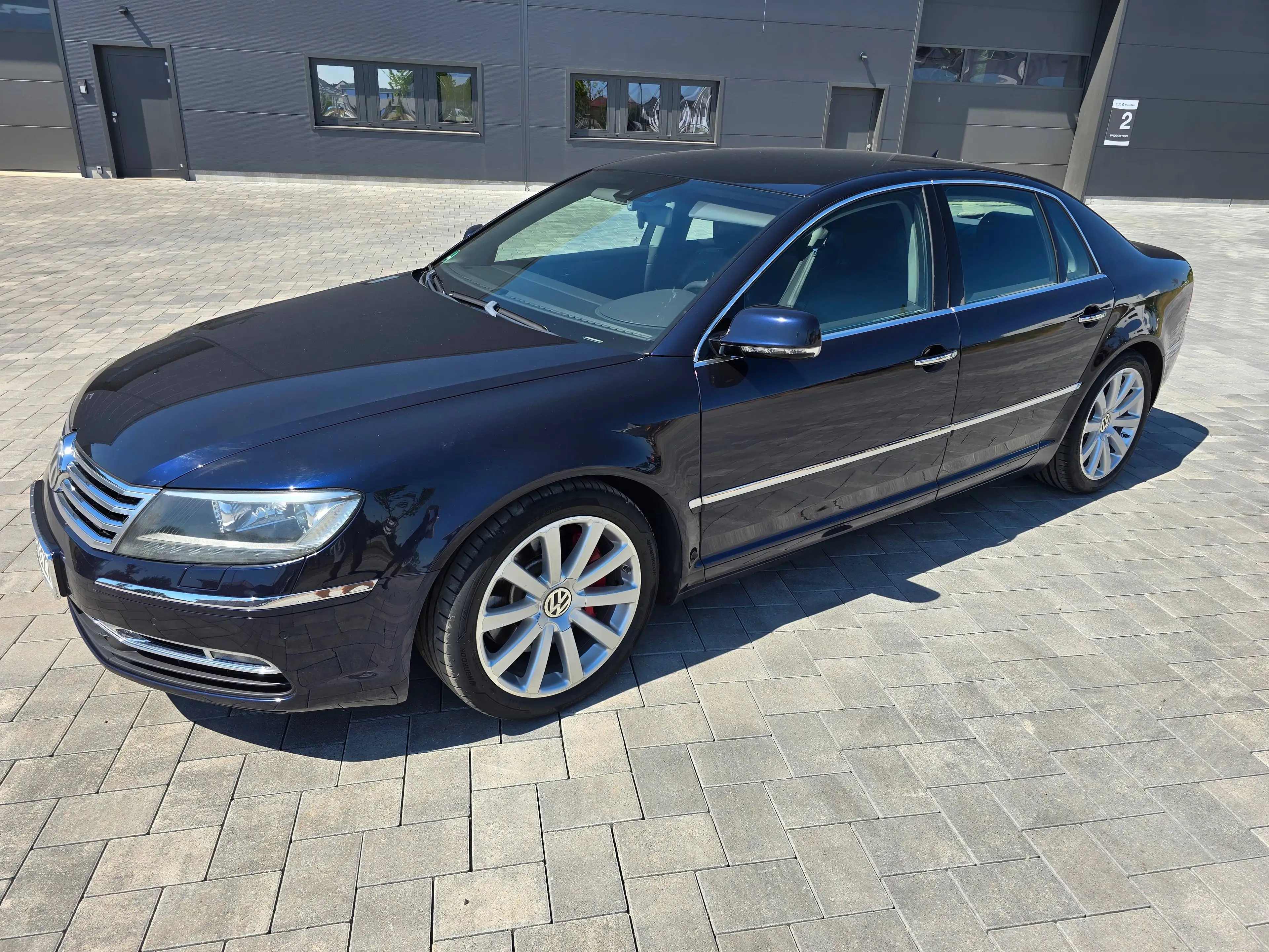Volkswagen Phaeton V6 TDI 5-Sitzer 4Motion — photo 3