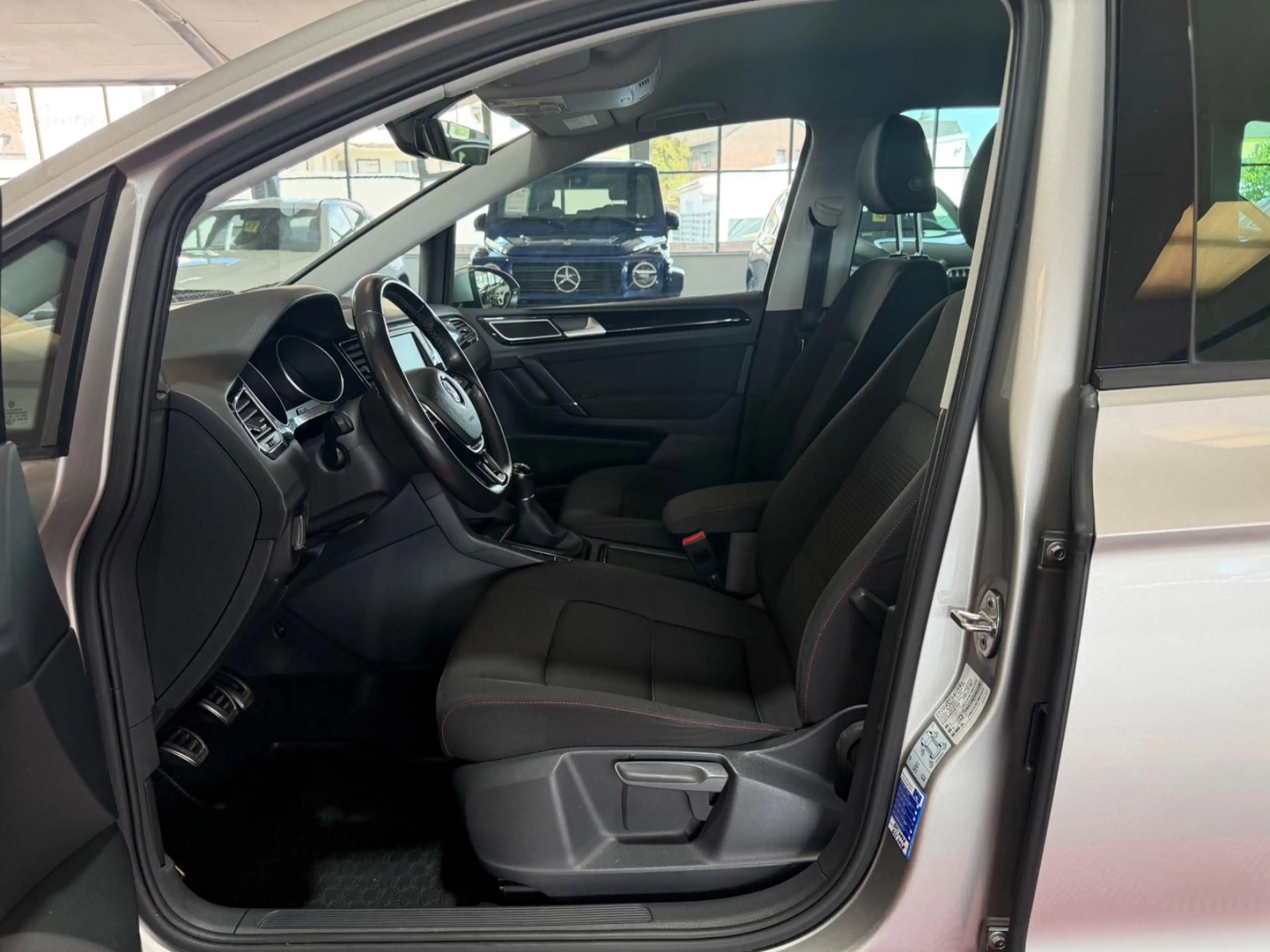 Volkswagen Golf Sportsvan VII Sound BMT/Start-Stopp — photo 10