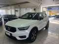 Volvo XC40 T4 AWD Geartronic R-design- PROMO Wit - thumbnail 1