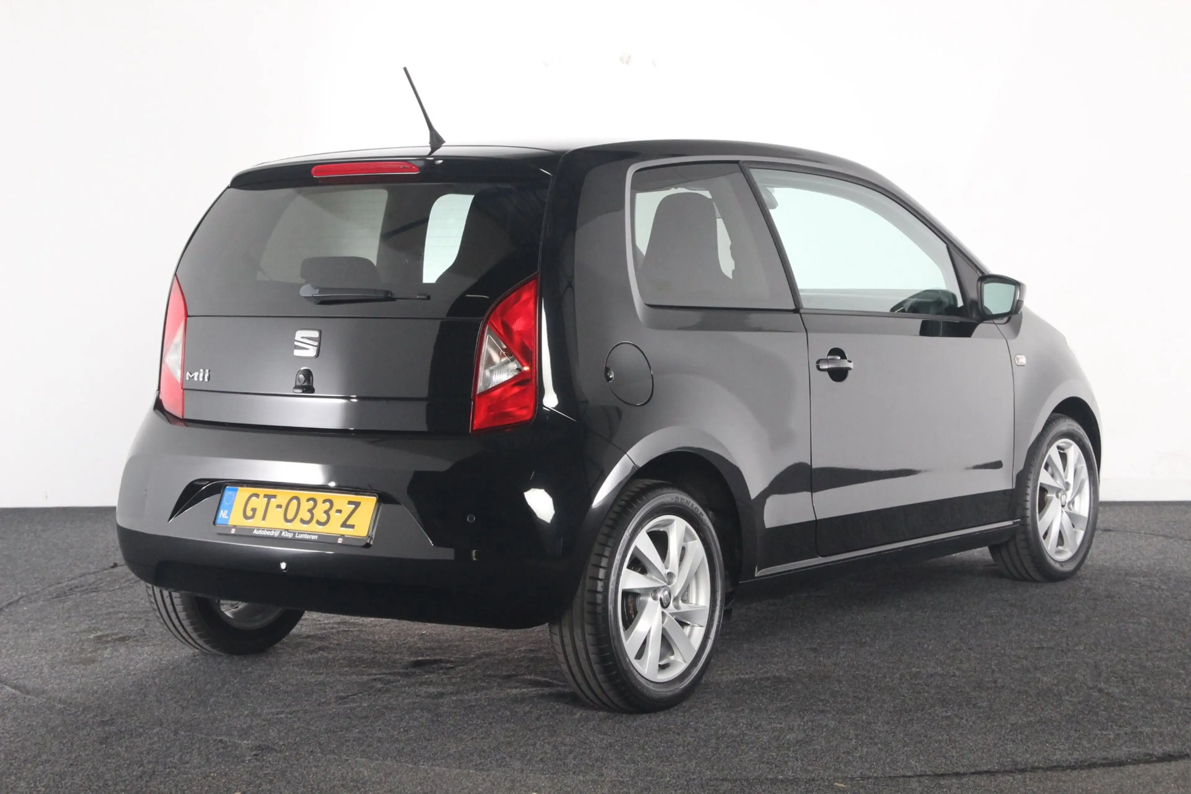 SEAT Mii 1.0 Sport Connect — photo 5