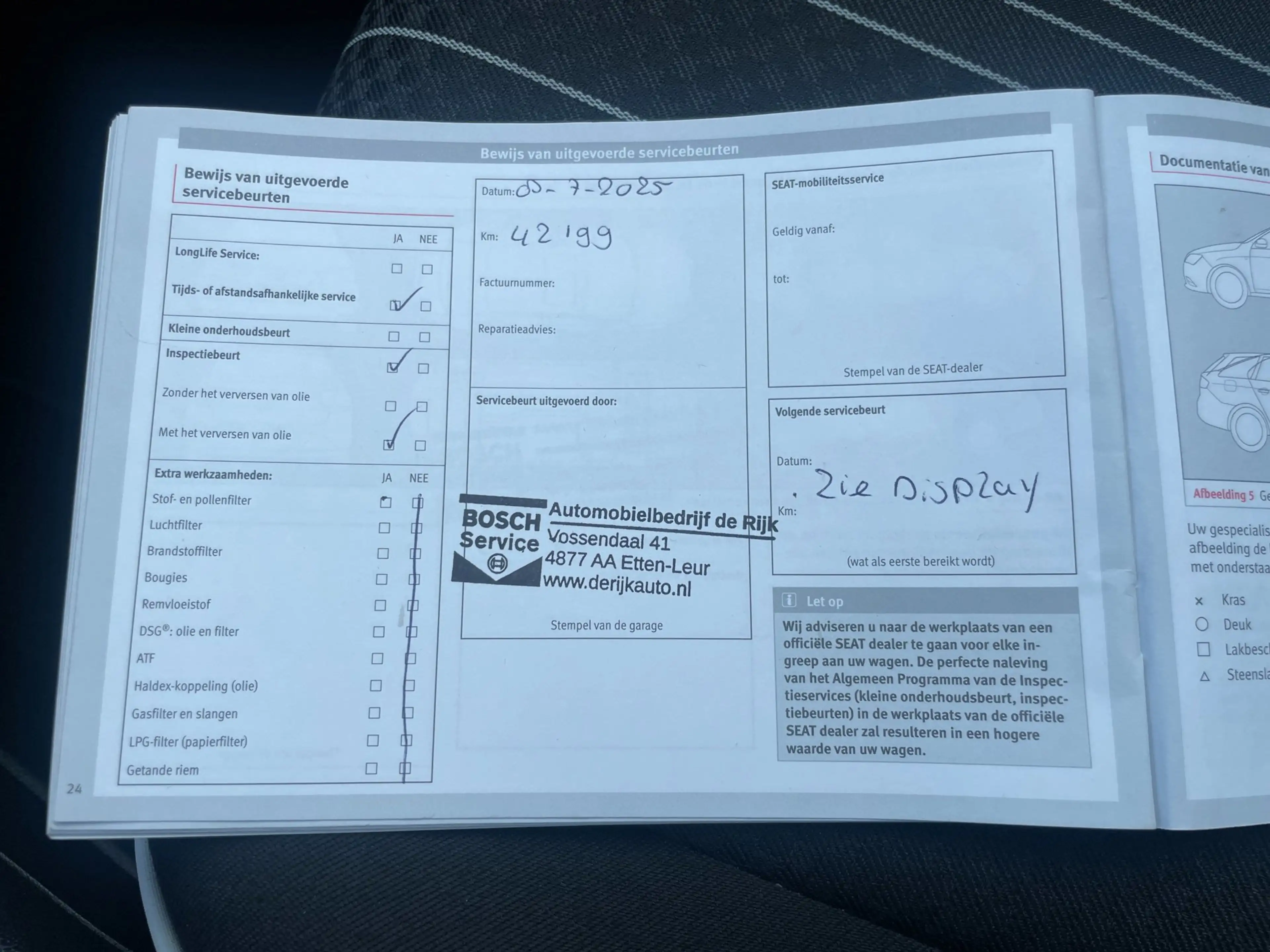 SEAT Mii 1.0 Sport Connect — photo 20