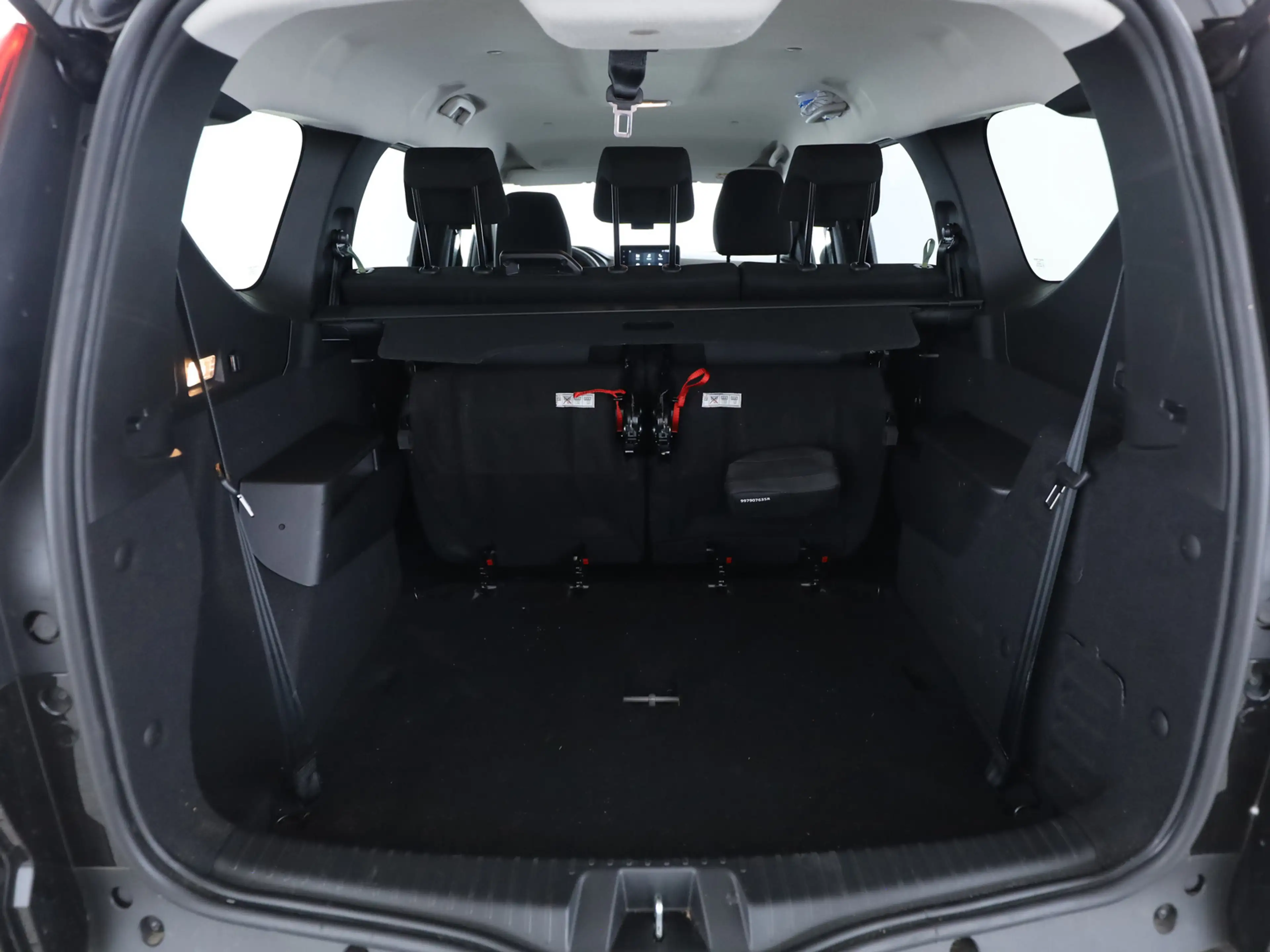 Dacia Jogger Extreme TCe 110 — photo 8