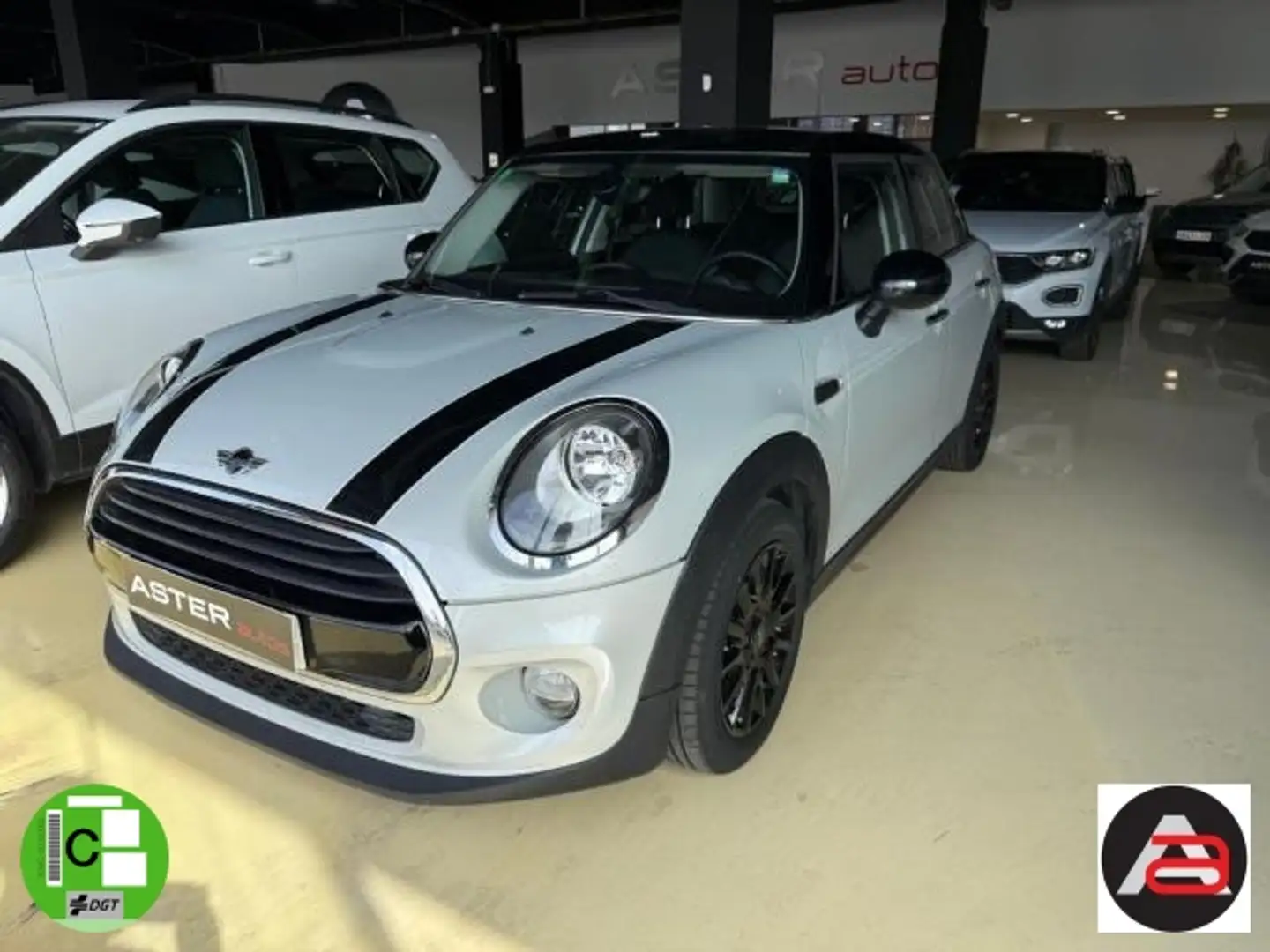MINI Cooper Gris - 1