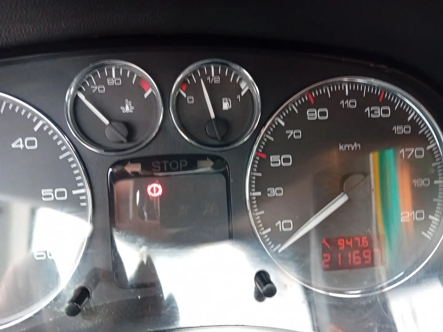 Peugeot 307 SW 2.0HDI Pack 136 Oro - 2