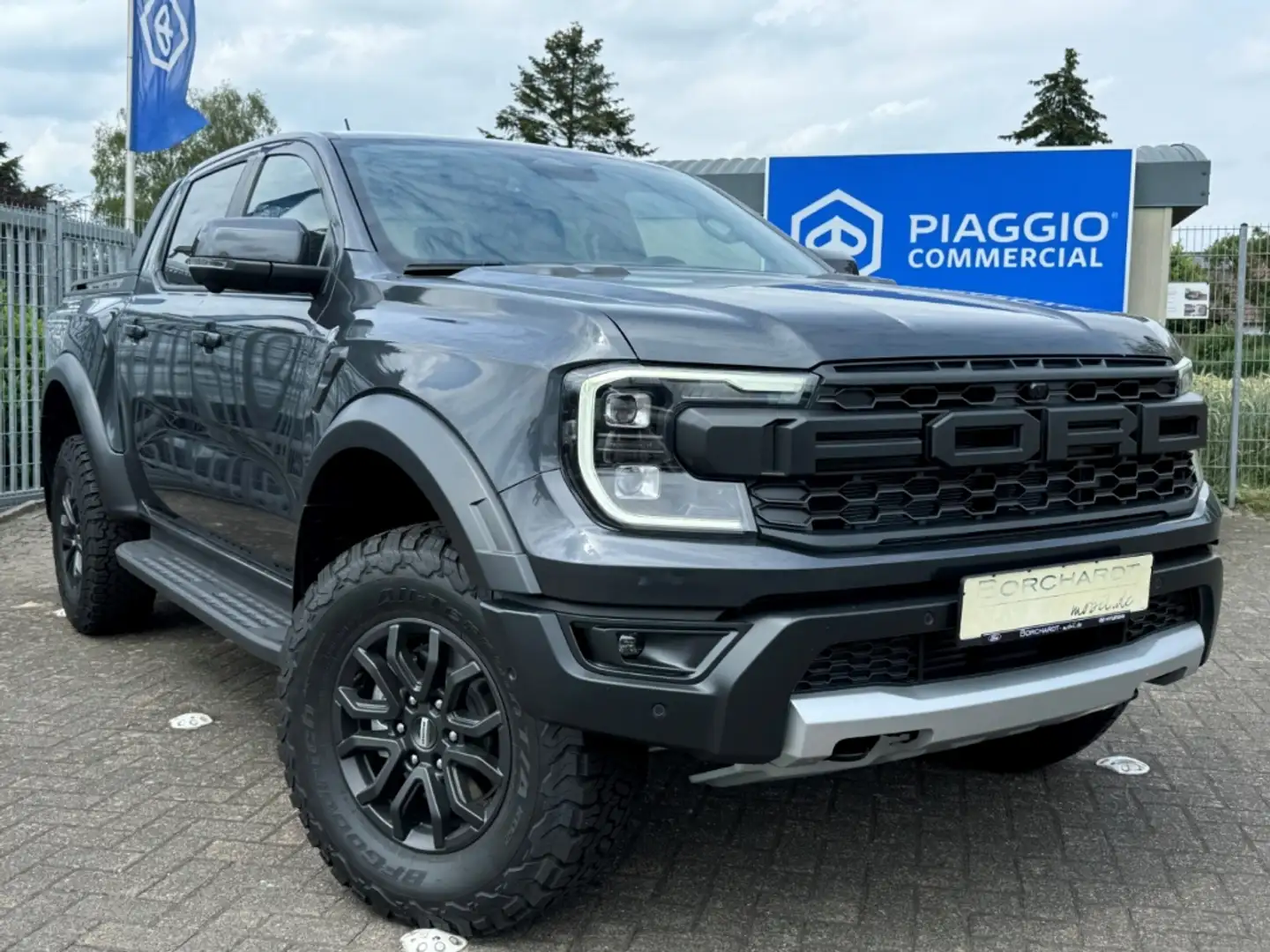 Ford 4x4 DK 2.0 Raptor-Paket el.Rollo Techno93 Noir - 2
