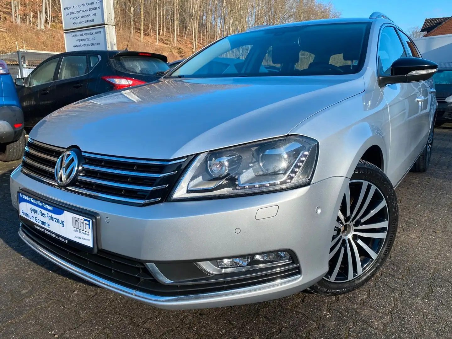 Volkswagen Passat Variant Business Edition BlueMotion PDC Plateado - 1
