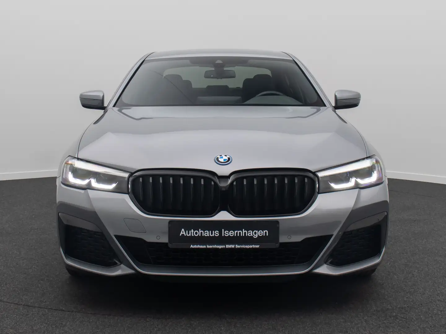 BMW 545 M Sport Kamera DAB 4xKlima Alarm 19Zoll Gris - 2