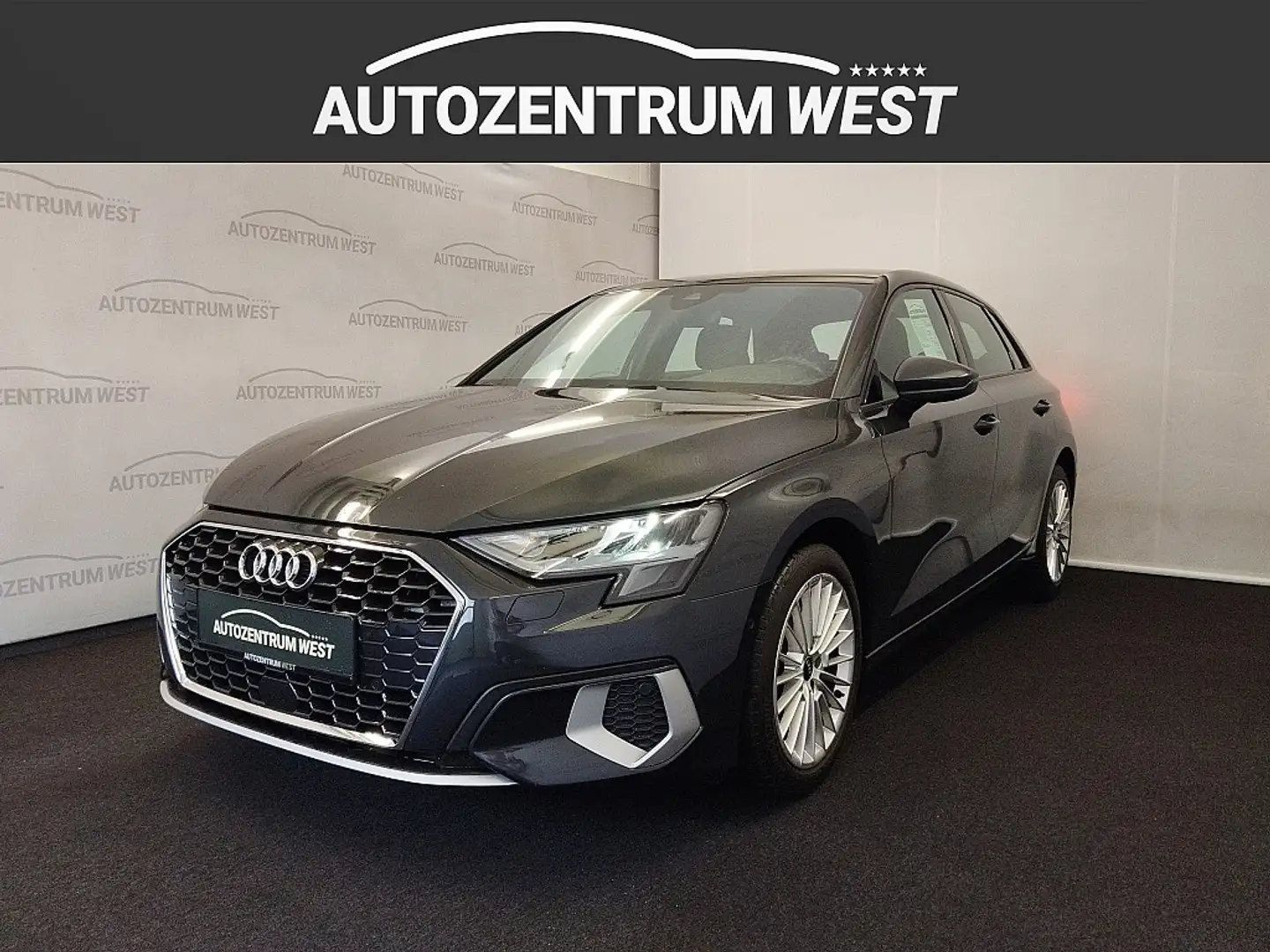 Audi A3 SB 30 TFSI advanced S-tronic Grigio - 1