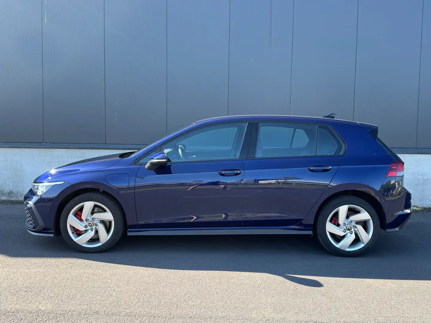 Volkswagen Golf GTE 1.4 e-Hybrid DSG (245pk) | Navi | Cam | Head-Up Kék - 2