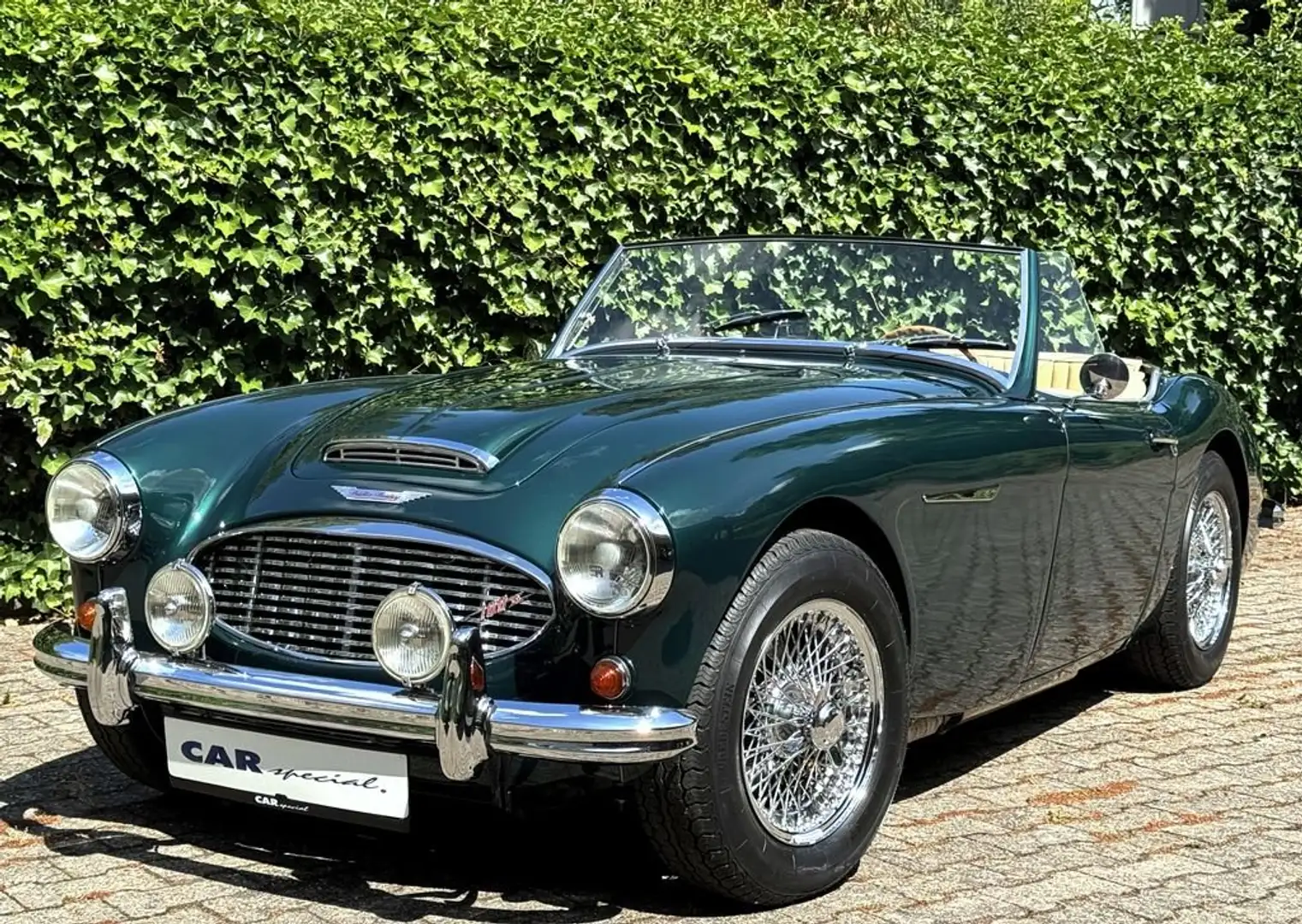 Austin-Healey 100 1957 Healey 100-Six BN4 6-Zylinder 4-Sitze  FIA Grün - 1