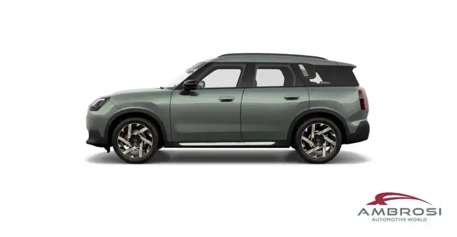 Mini Countryman view 2