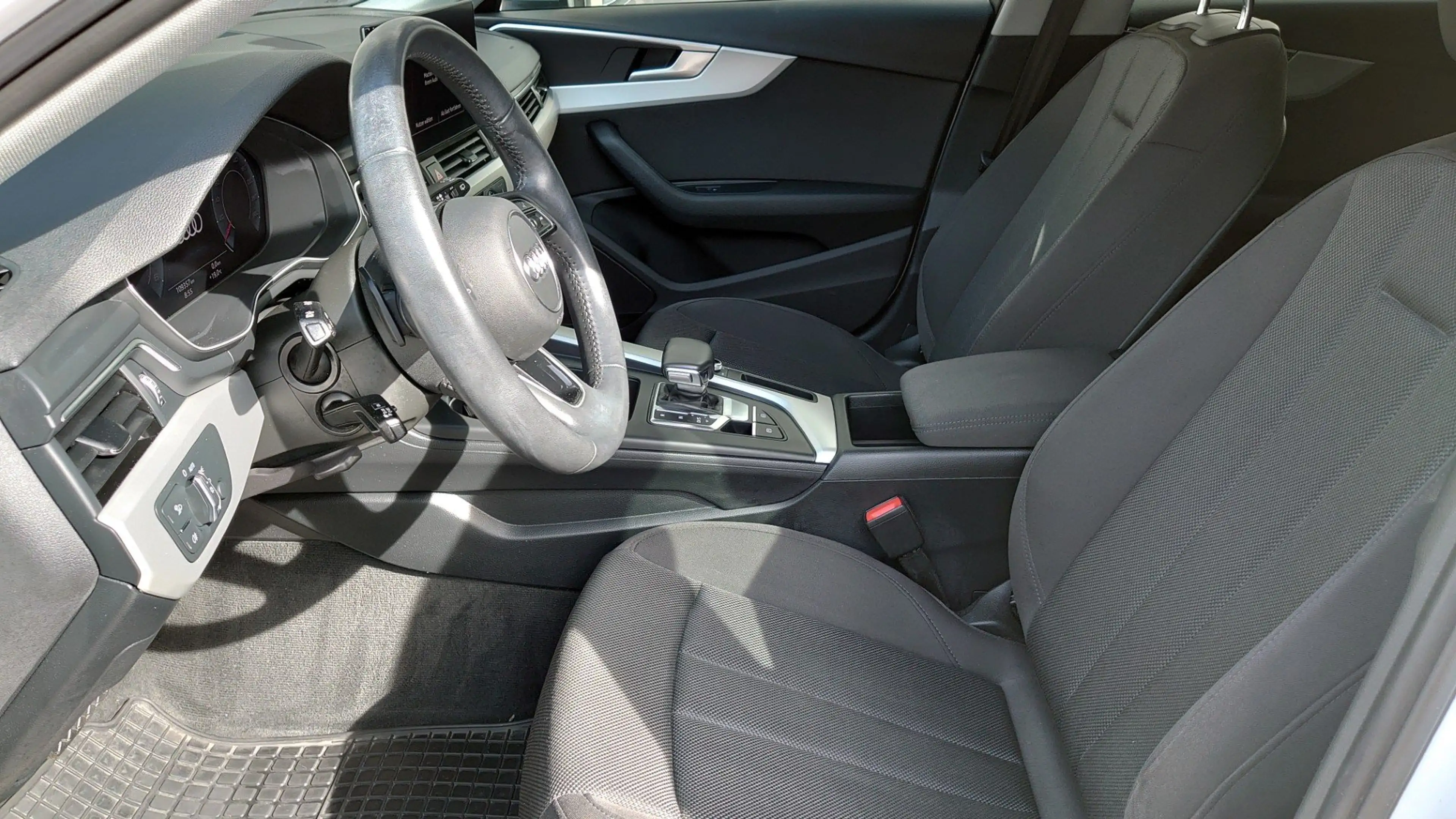 Audi A4 allroad 45 TDI basis — photo 4