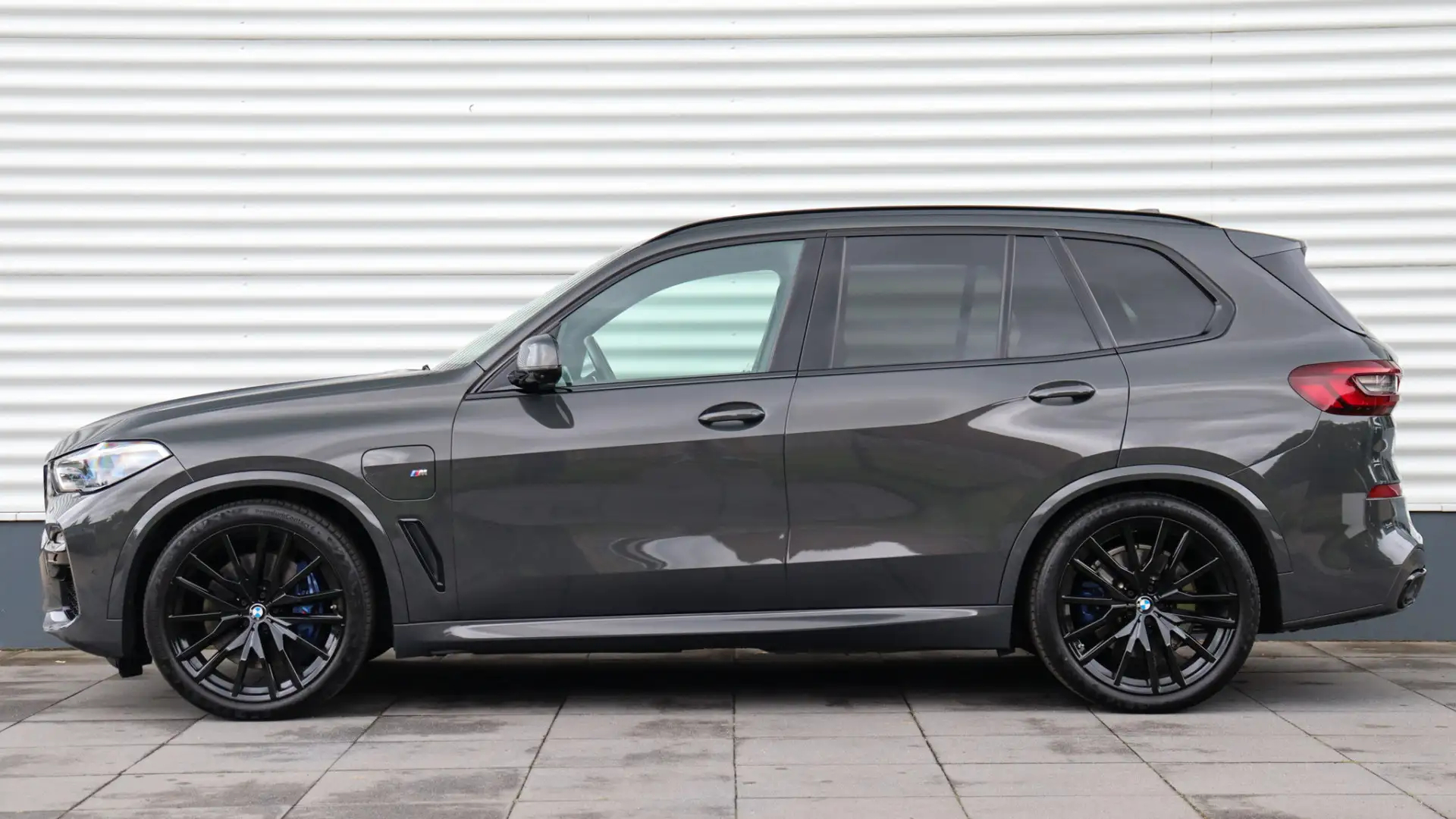 BMW X5 xDrive45e High Executive M-Sport | Harman/Kardon | Grijs - 2